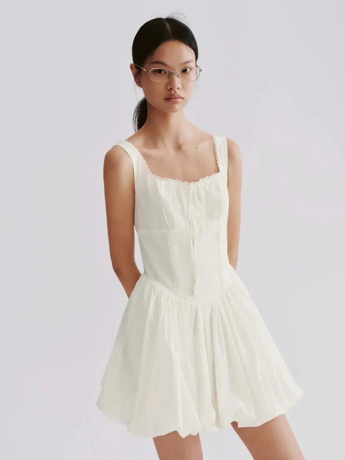 11827-cotton-blend-strappy-herringbone-a-line-balloon-dress-2.webp Cotton Blend Strappy Herringbone A-Line Balloon Dress