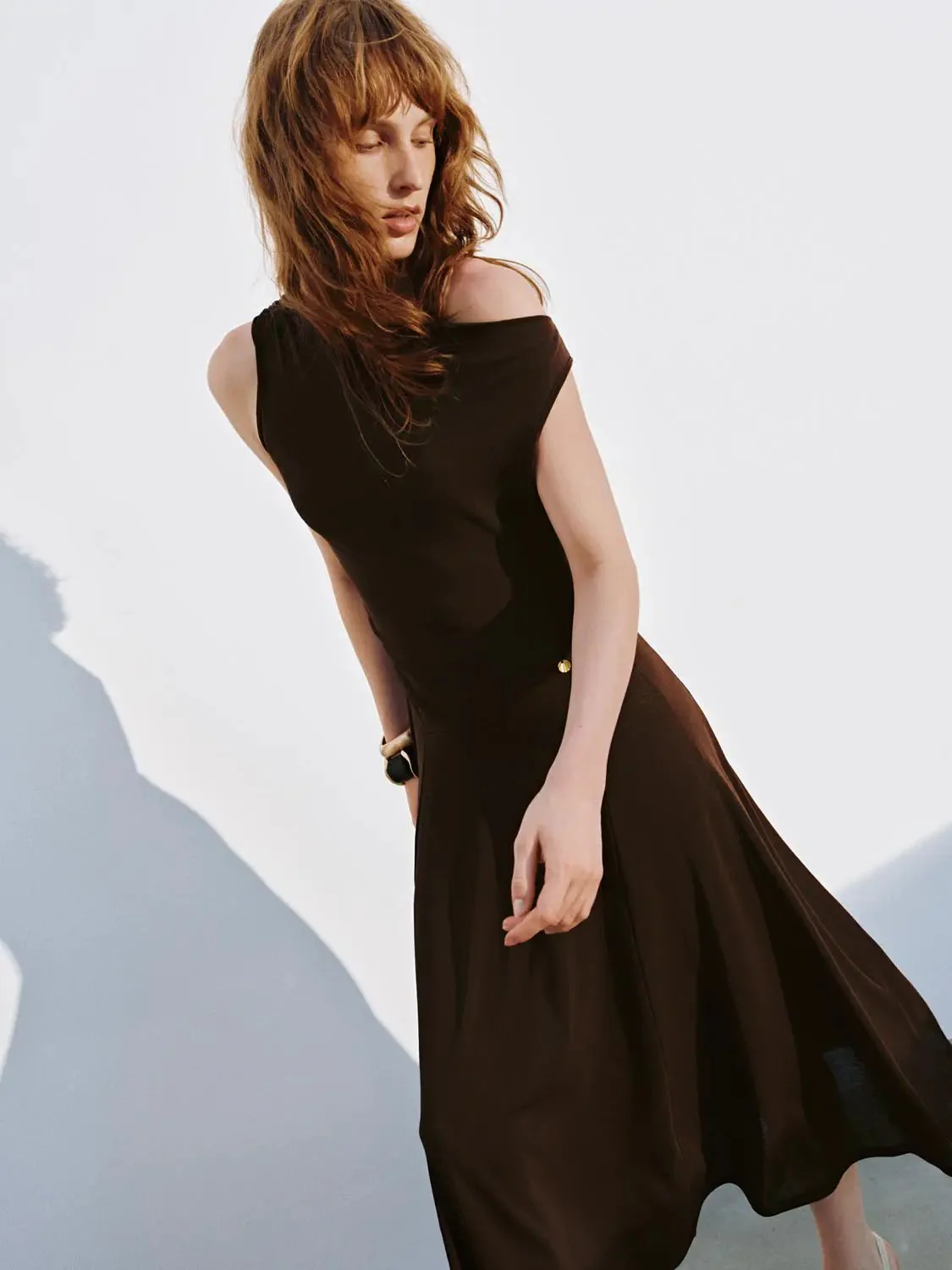 11924-cowl-neck-sleeveless-tiered-aline-maxi-dress-2.webp Cowl Neck Sleeveless Tiered Aline Maxi Dress
