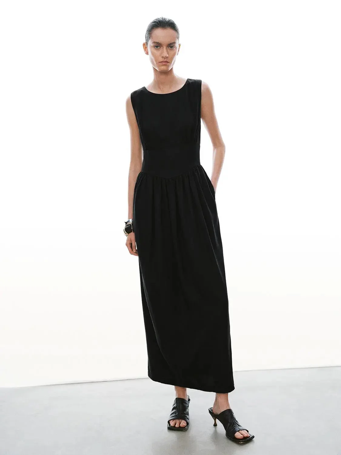Lyocell Sleeveless Shirring A-Line Maxi Dress