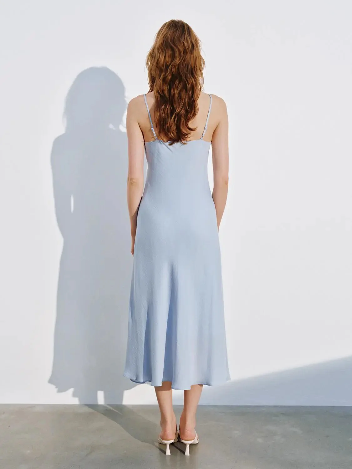 12085-strappy-a-line-silhouette-with-soft-draping-maxi-dress-6.webp Strappy A Line Silhouette With Soft Draping Maxi Dress