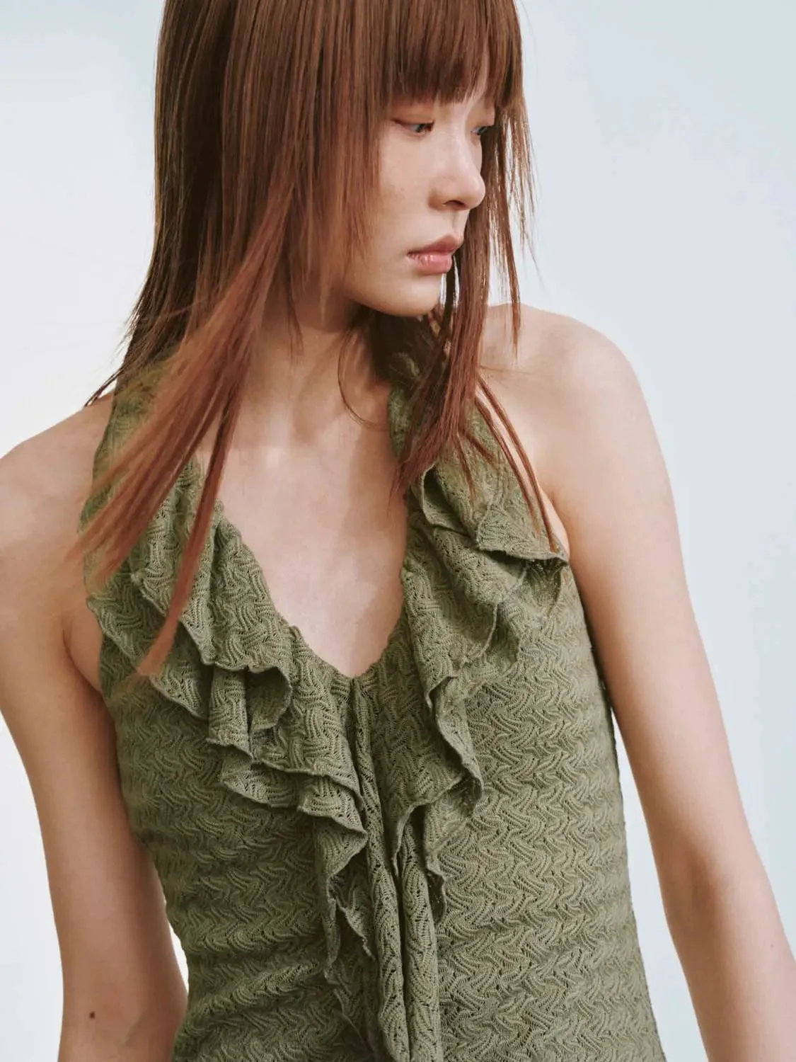 12148-ruffle-collar-sleeveless-a-line-stretch-fabric-mini-dress-3.webp Ruffle Collar Sleeveless A-Line Stretch Fabric Mini Dress