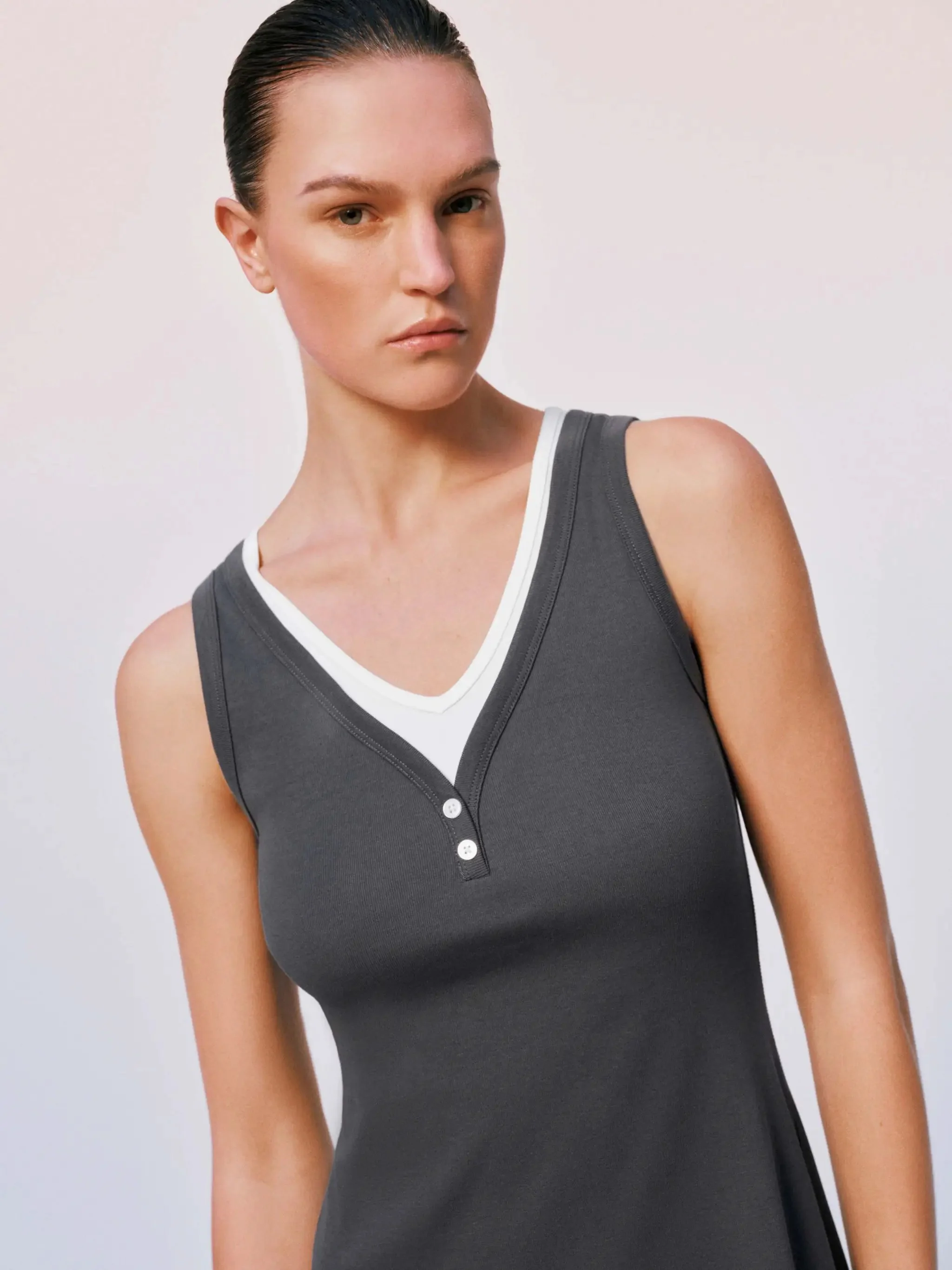 122-navy-sleeveless-a-line-midi-with-white-trim-dress-11.webp Navy Sleeveless A-Line Midi With White Trim Dress