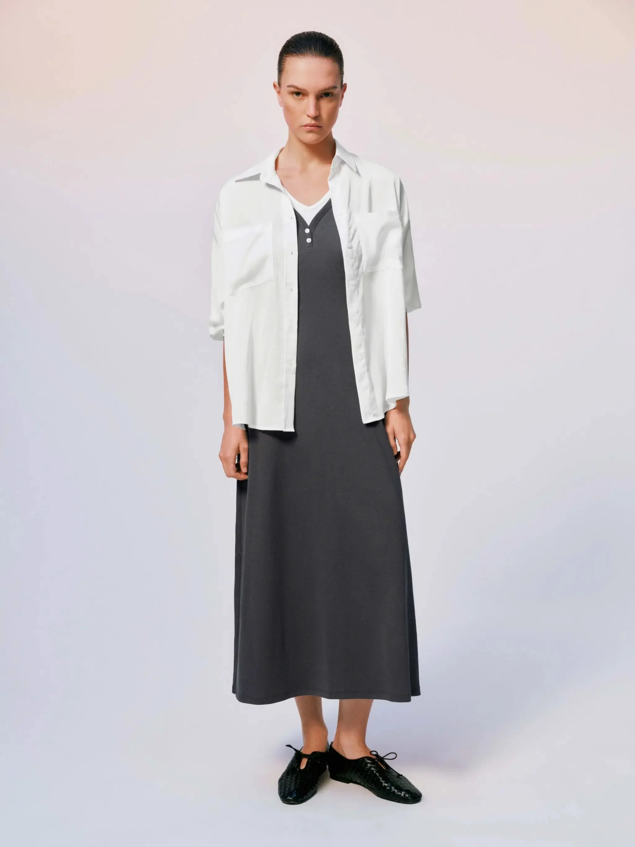 122-navy-sleeveless-a-line-midi-with-white-trim-dress-12.webp Navy Sleeveless A-Line Midi With White Trim Dress