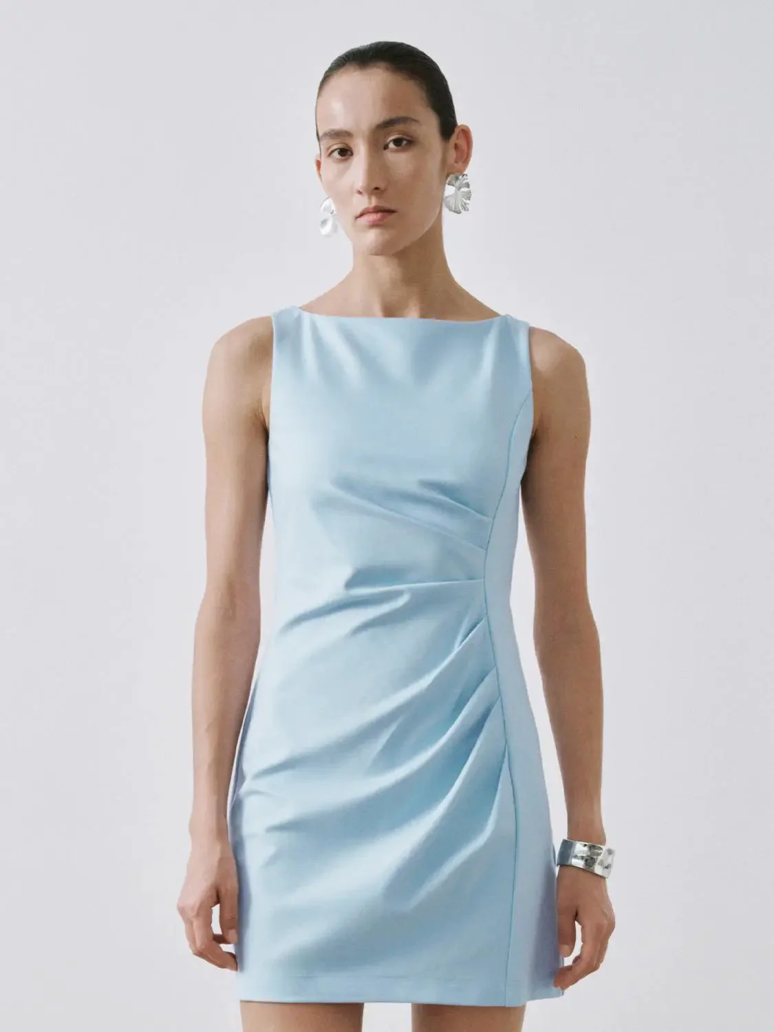 12202-ruched-boat-neck-sleeveless-aline-dress-with-stretch-dresses-1.webp Ruched Boat Neck Sleeveless Aline Dress With Stretch Dresses