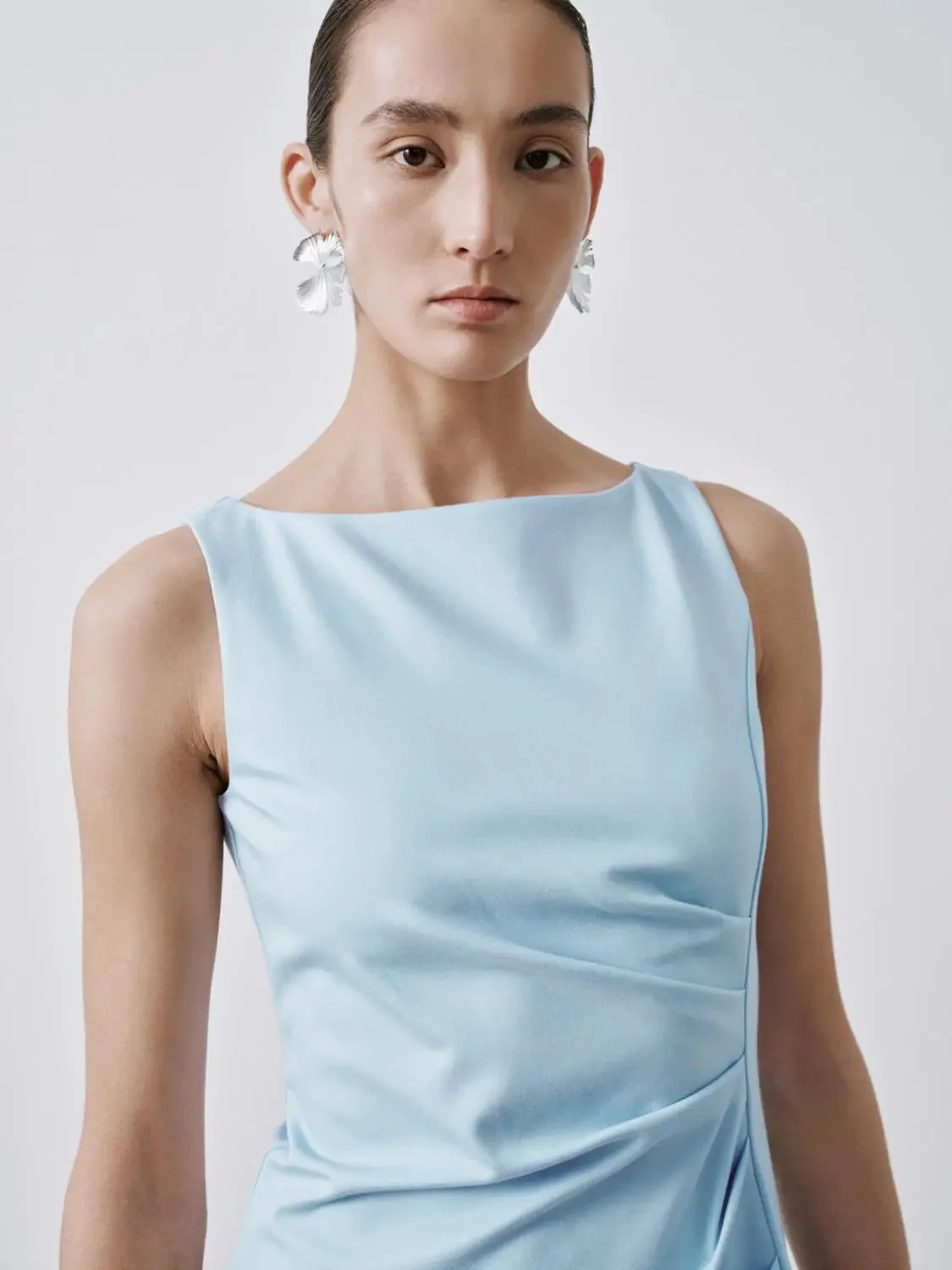 12202-ruched-boat-neck-sleeveless-aline-dress-with-stretch-dresses-3.webp Ruched Boat Neck Sleeveless Aline Dress With Stretch Dresses