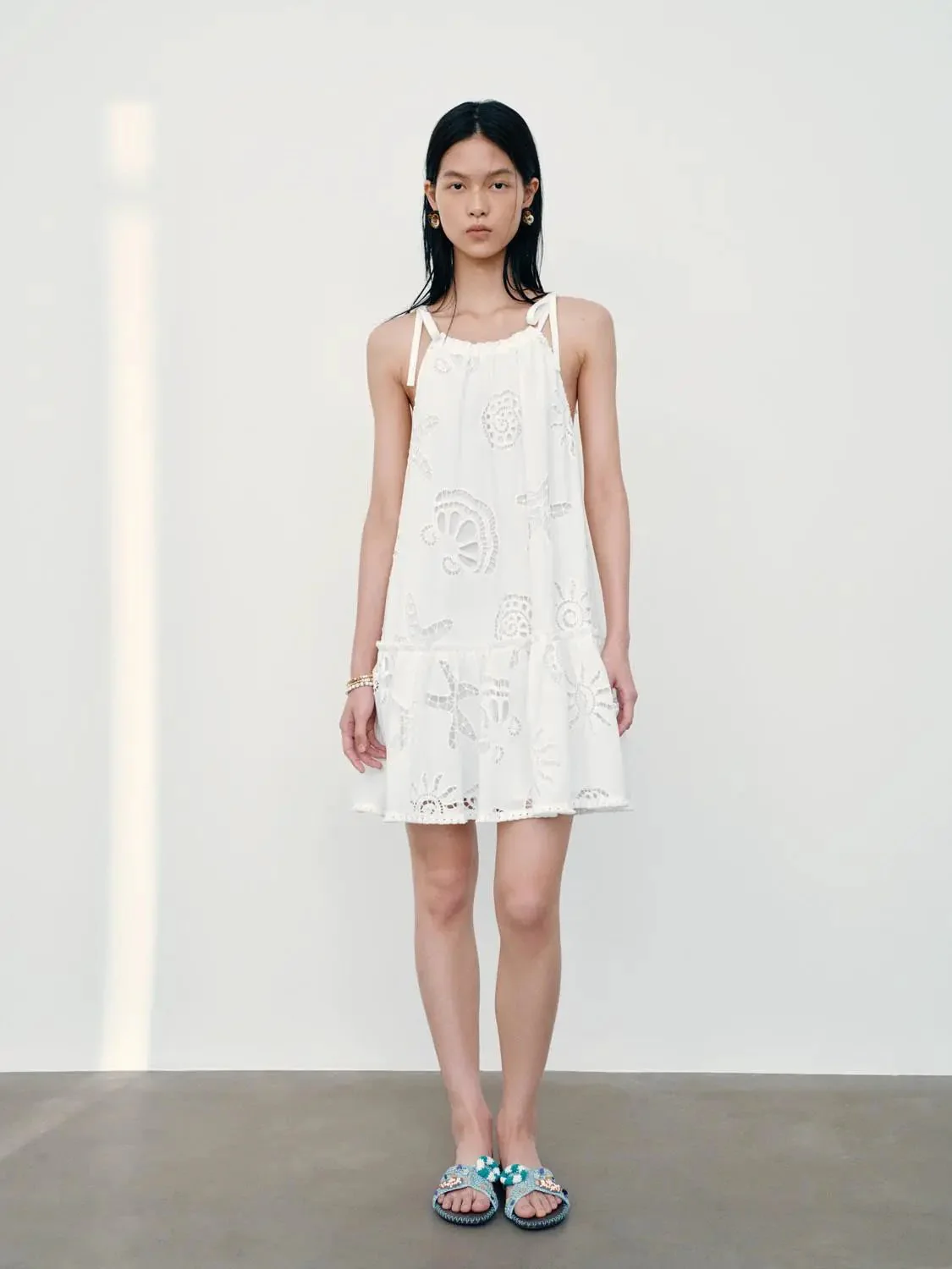 12238-cotton-guipure-lace-eyelet-embroidery-midi-dress-4.webp Cotton Guipure Lace Eyelet Embroidery Midi Dress