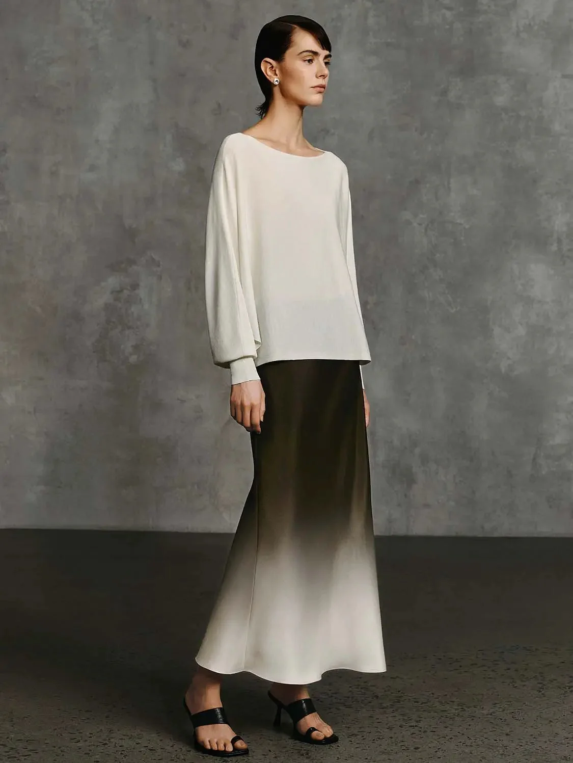 1225-ombre-satin-lyocell-viscose-elegant-midi-skirts-6.webp Ombre Satin Lyocell Viscose Elegant Midi Skirts
