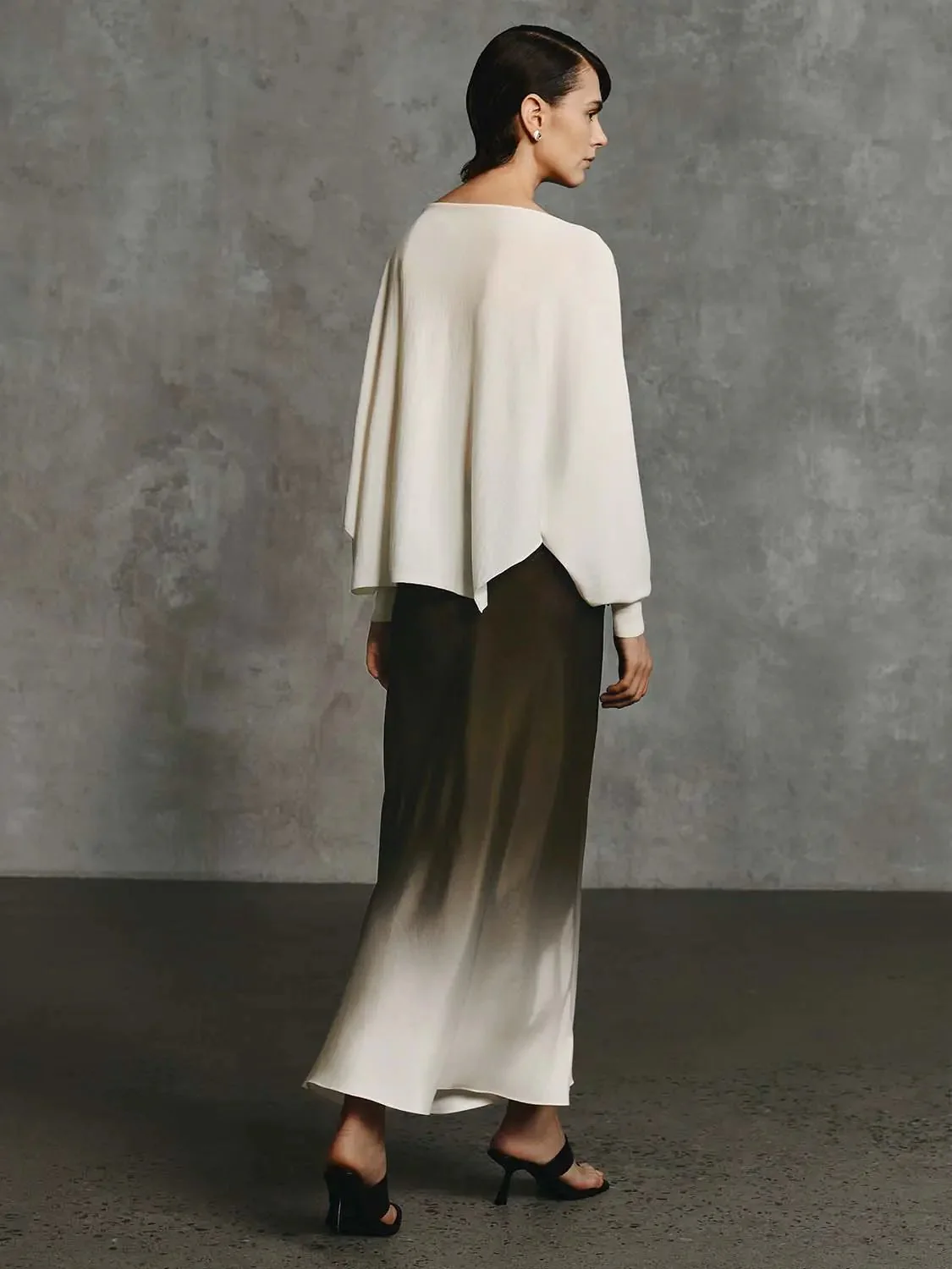 1225-ombre-satin-lyocell-viscose-elegant-midi-skirts-7.webp Ombre Satin Lyocell Viscose Elegant Midi Skirts