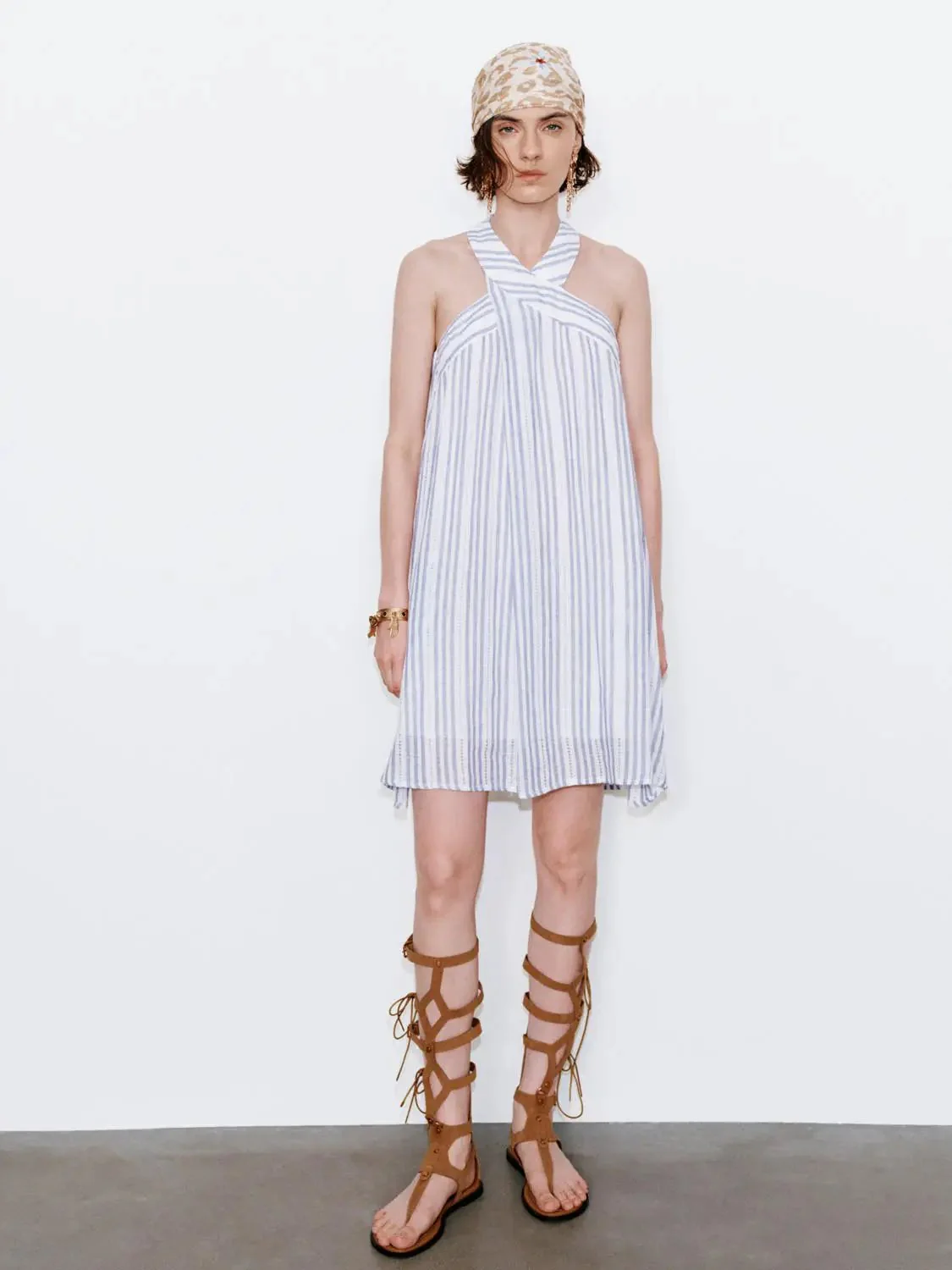 12336-linen-blend-halter-neck-striped-a-line-dresses-4.webp Linen Blend Halter Neck Striped A Line Dresses