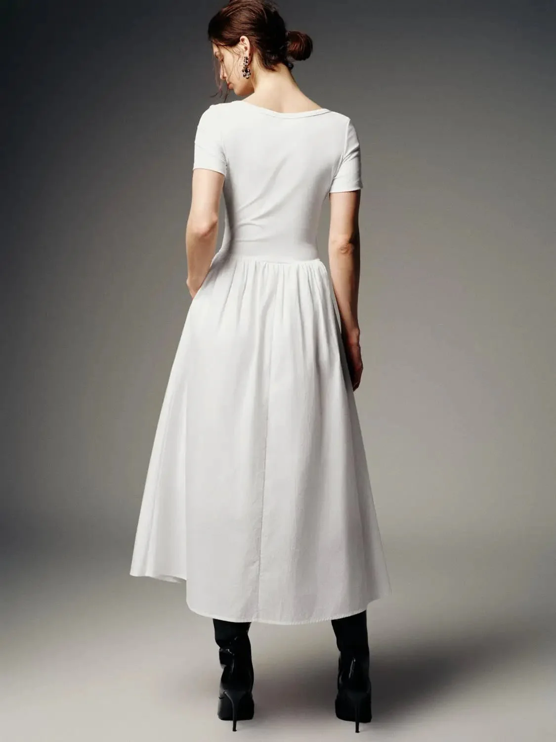 12400-cotton-knit-scoop-neck-short-sleeve-midi-dress-6.webp Cotton Knit Scoop Neck Short Sleeve Midi Dress