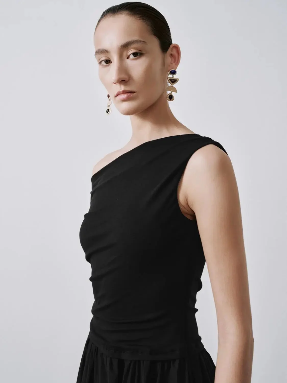 12485-one-shoulder-ruched-a-line-midi-viscose-blend-dress-11.webp One Shoulder Ruched A-Line Midi Viscose Blend Dress