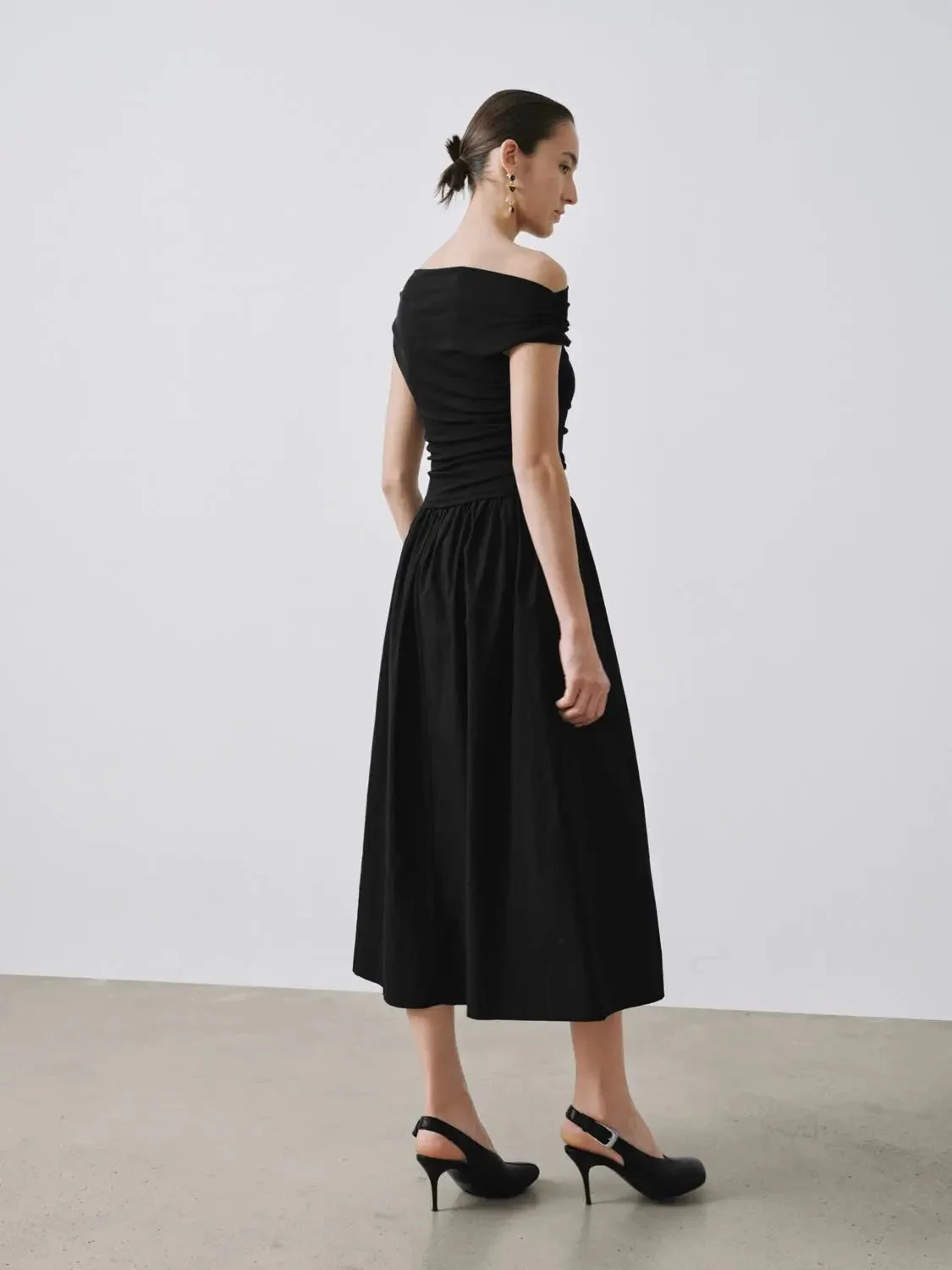 12485-one-shoulder-ruched-a-line-midi-viscose-blend-dress-14.webp One Shoulder Ruched A-Line Midi Viscose Blend Dress