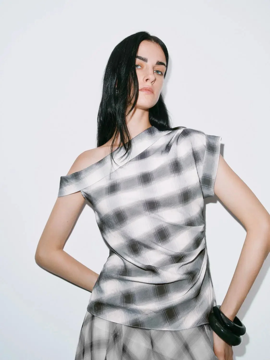 Checkered One Shoulder Overhead Shirts