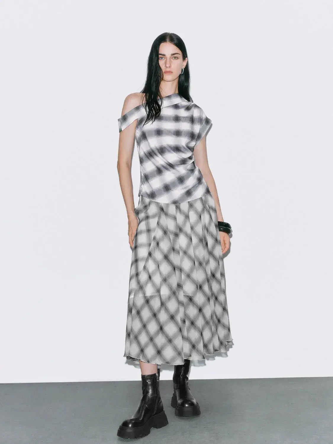Checkered One Shoulder Overhead Shirts