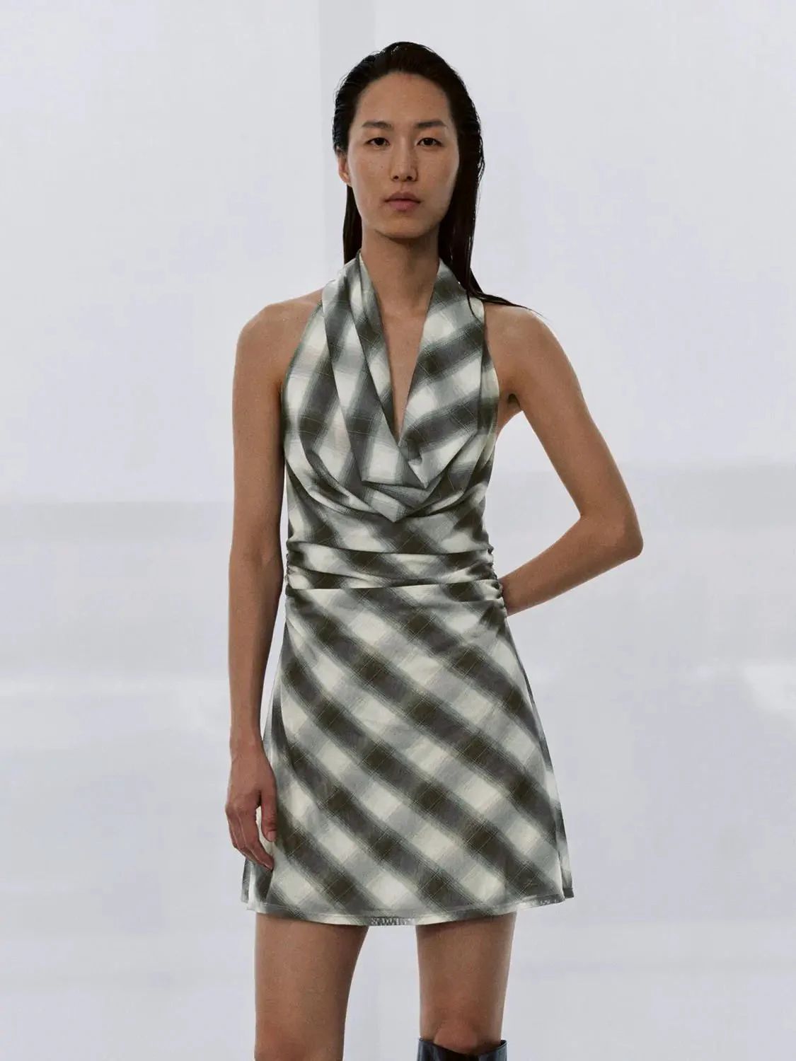 Halter Neck Contrast Check A-Line Midi Dress