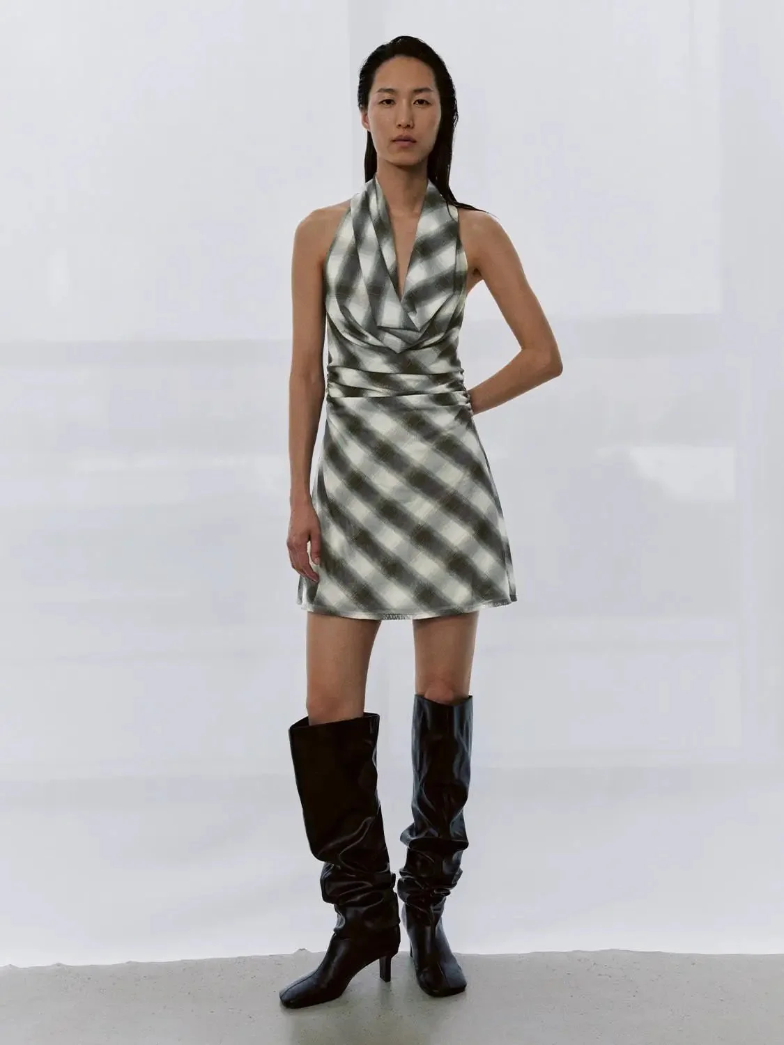 Halter Neck Contrast Check A-Line Midi Dress