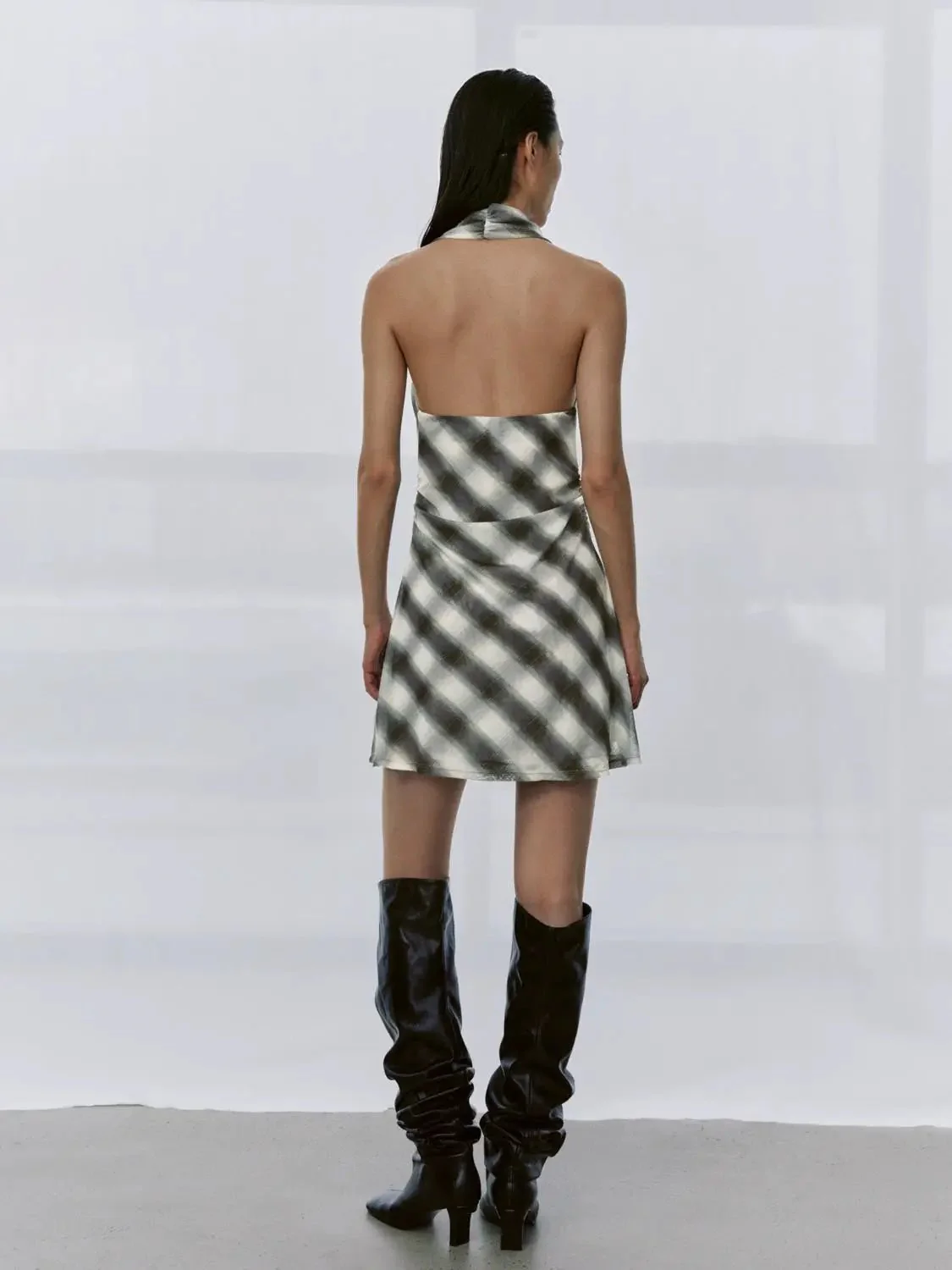 Halter Neck Contrast Check A-Line Midi Dress