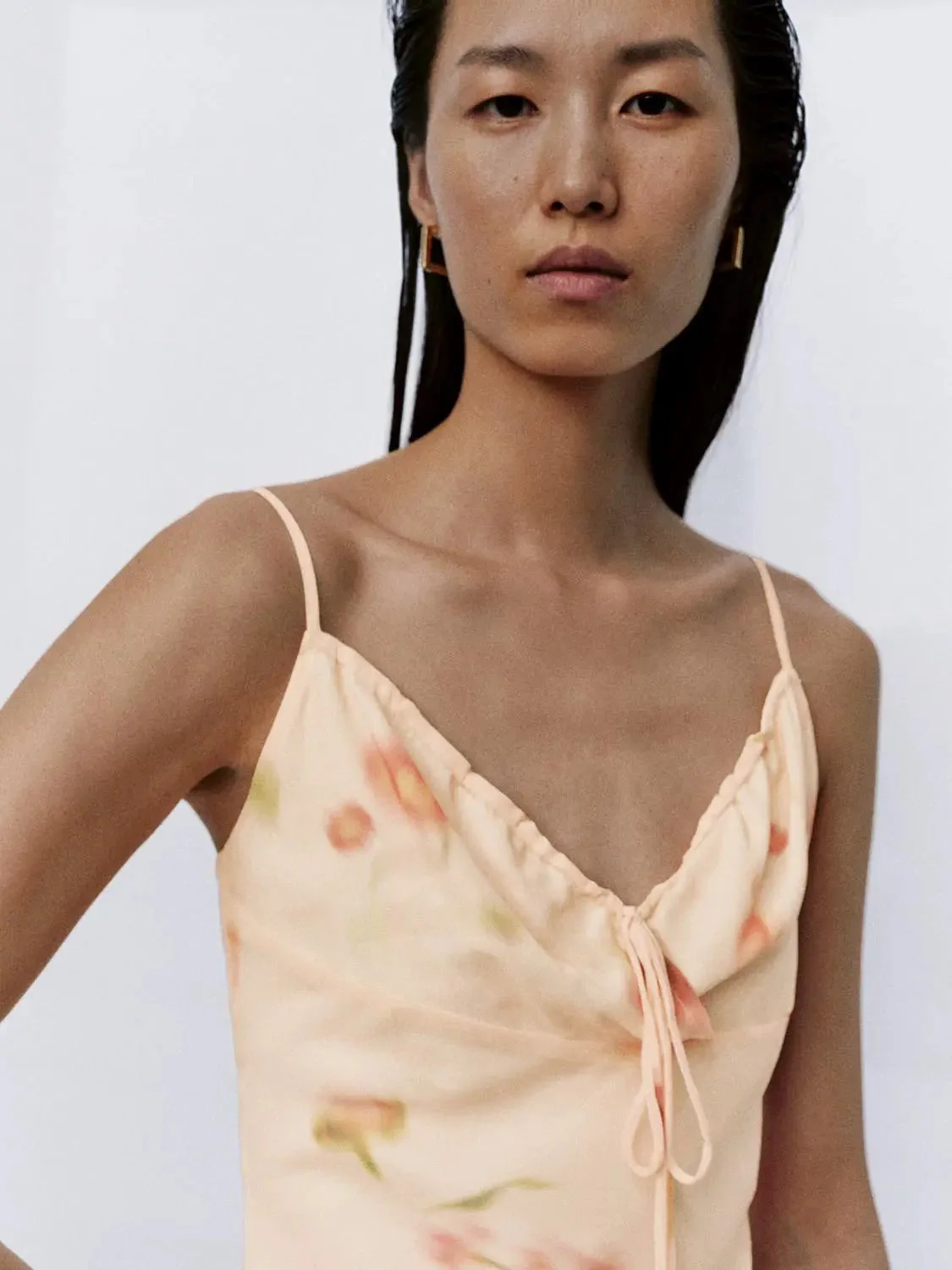 12644-floral-printed-strappy-drawstring-midi-dress-3.webp Floral Printed Strappy Drawstring Midi Dress