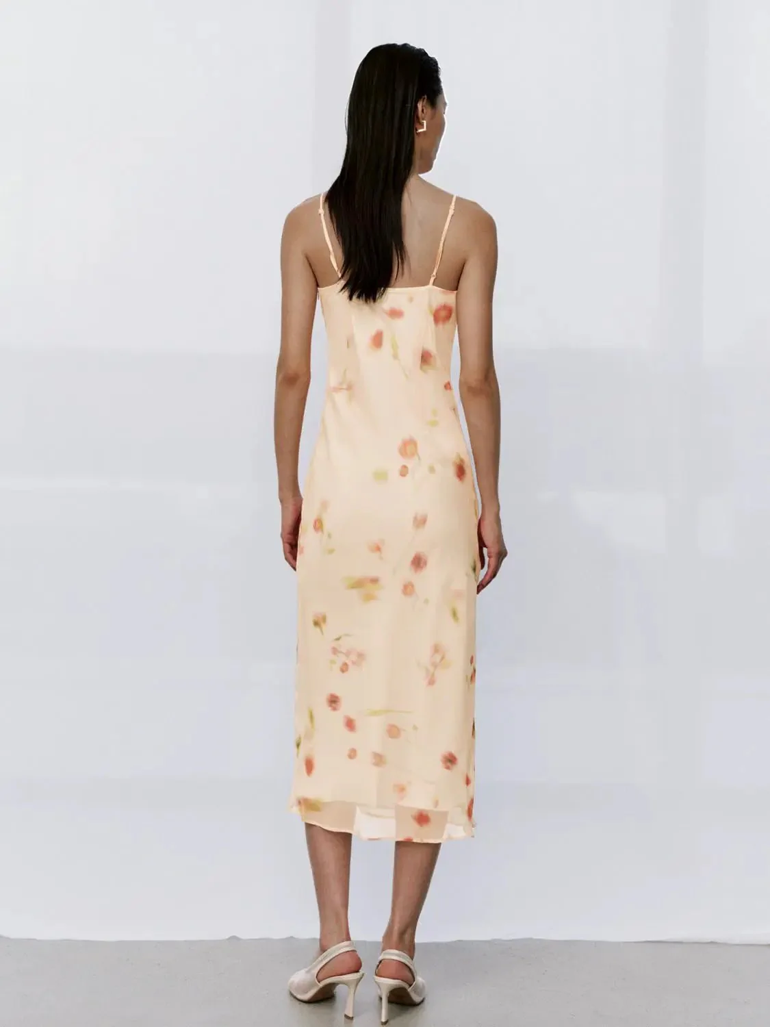 12644-floral-printed-strappy-drawstring-midi-dress-6.webp Floral Printed Strappy Drawstring Midi Dress
