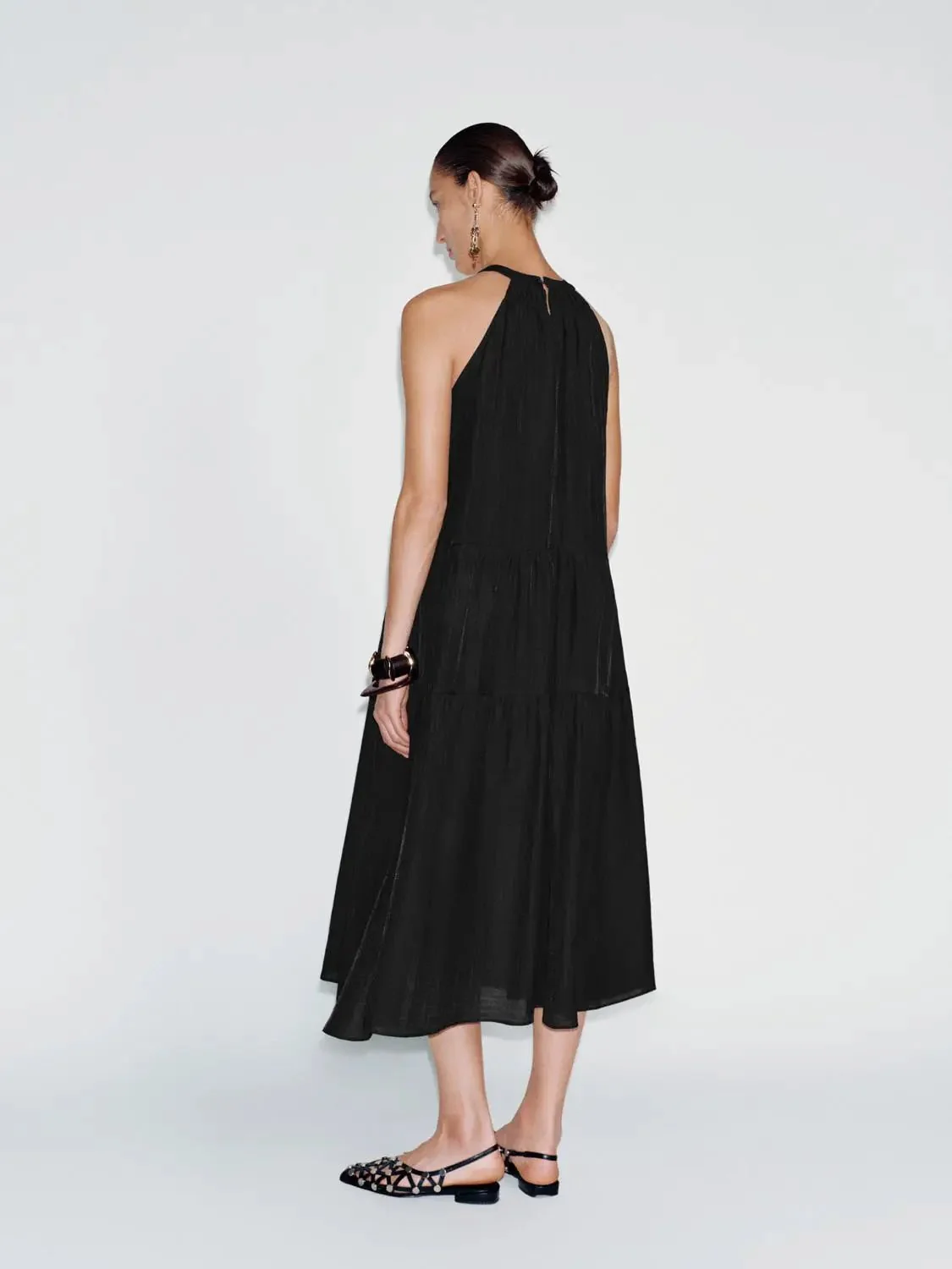 12650-halter-neck-tiered-a-line-elegant-viscose-blend-midi-dress-7.webp Halter Neck Tiered A Line Elegant Viscose Blend Midi Dress