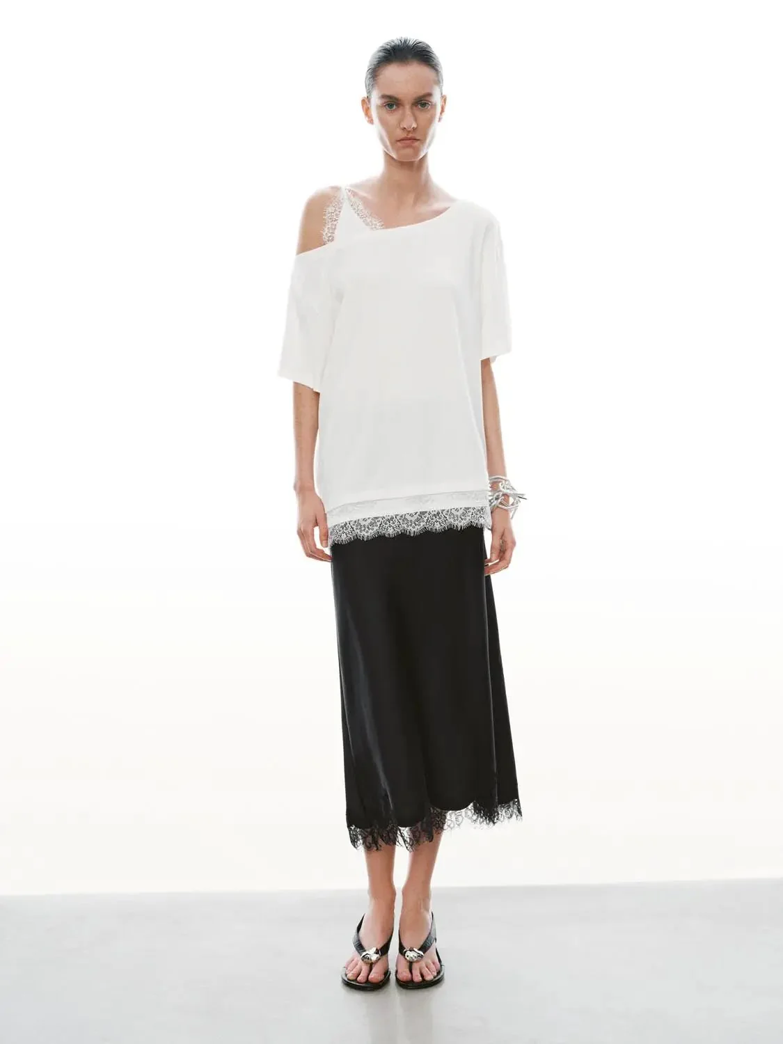 1268-elegant-lace-trim-scalloped-hem-midi-evening-skirt-7.webp Elegant Lace Trim Scalloped Hem Midi Evening Skirt