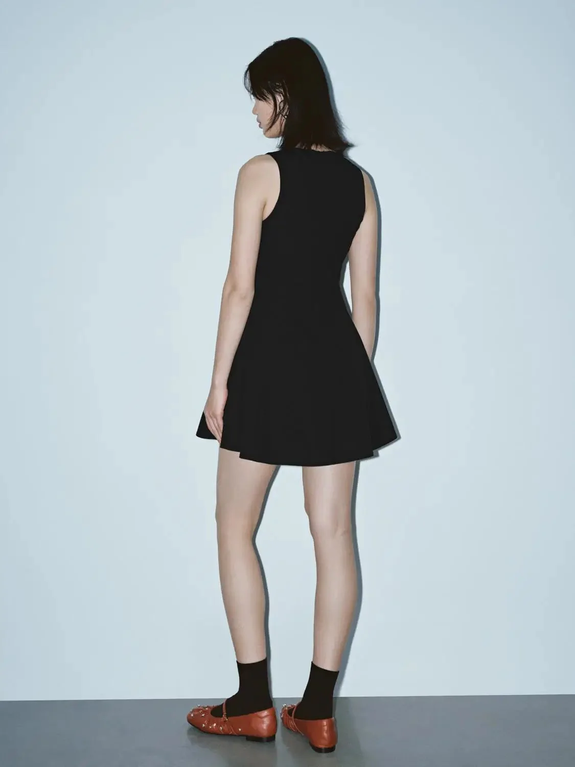 12695-nipped-waist-sleeveless-a-line-midi-dress-6.webp Nipped-Waist Sleeveless A-Line Midi Dress