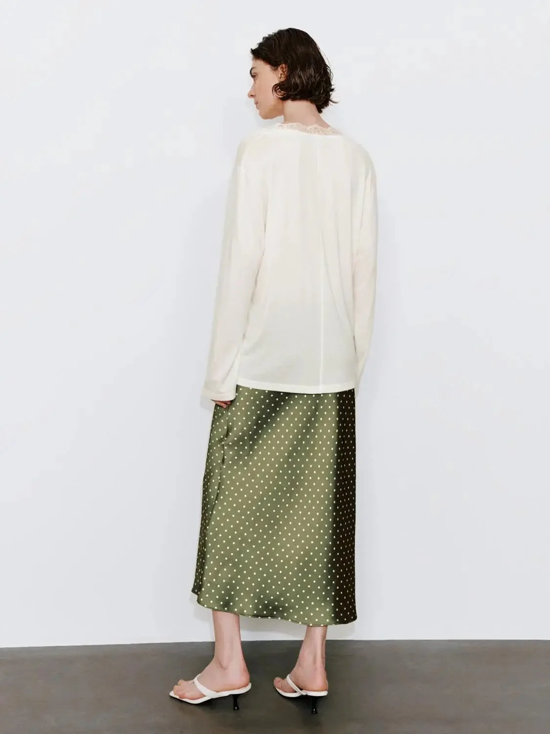 1281-beige-polka-dot-fishtail-satin-midi-skirt-12.webp Beige Polka Dot Fishtail Satin Midi Skirt