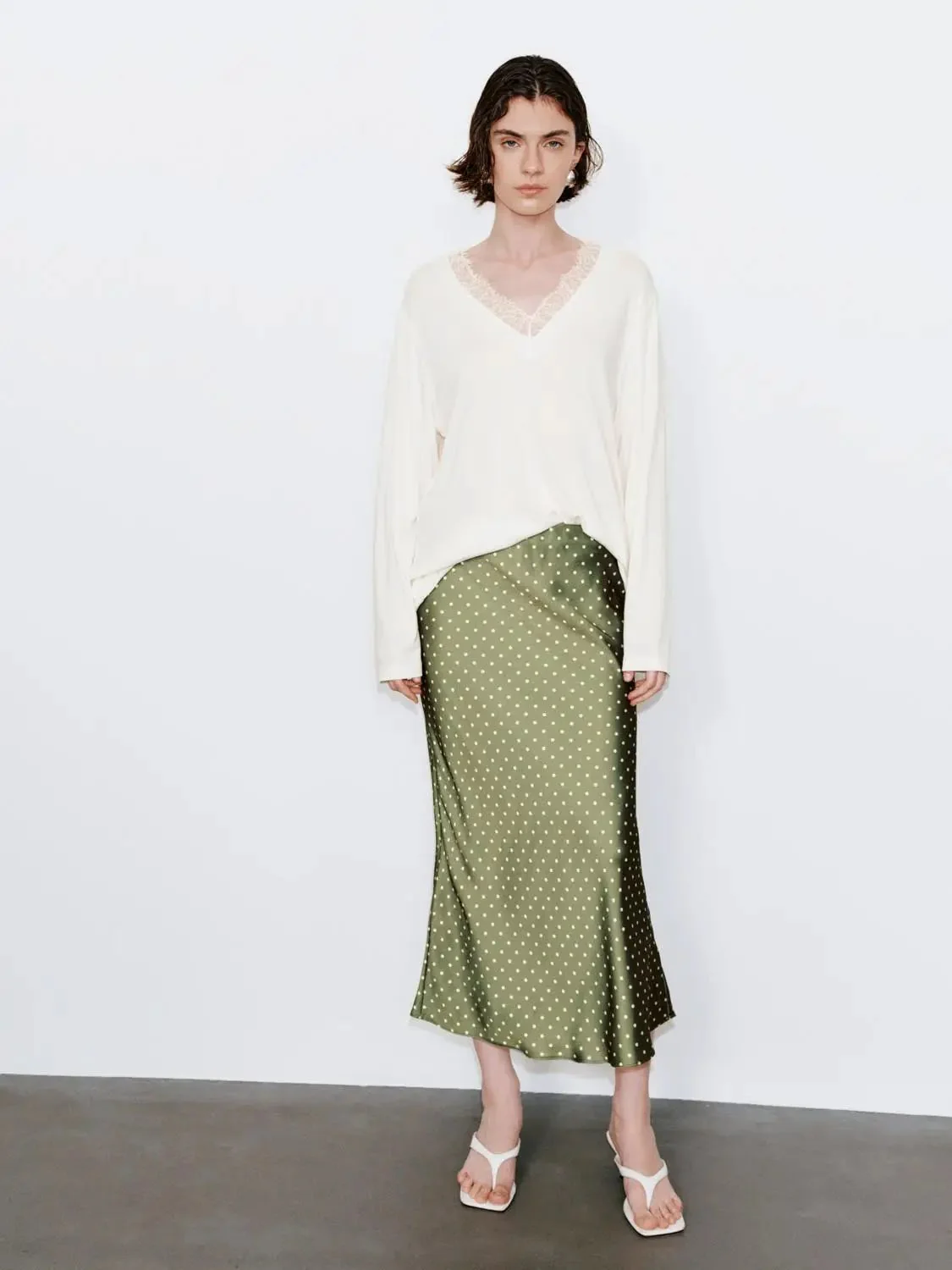 1281-beige-polka-dot-fishtail-satin-midi-skirt-15.webp Beige Polka Dot Fishtail Satin Midi Skirt