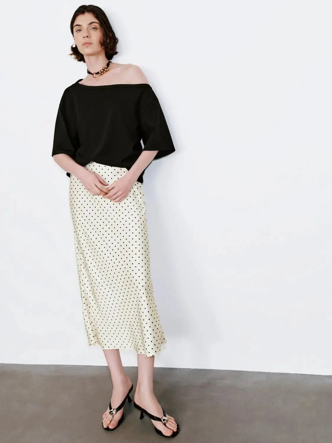 1281-beige-polka-dot-fishtail-satin-midi-skirt-7.webp Beige Polka Dot Fishtail Satin Midi Skirt