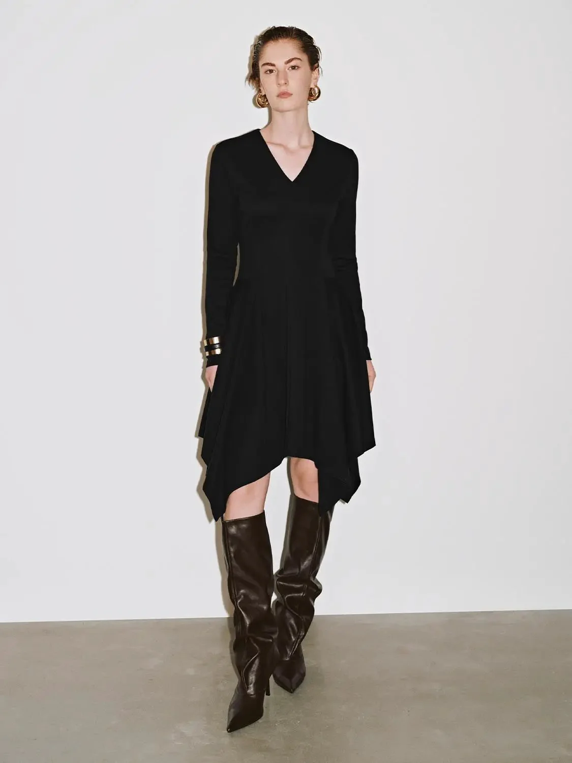 12828-asymmetric-cotton-blend-long-sleeve-midi-dresses-9.webp Asymmetric Cotton Blend Long Sleeve Midi Dresses