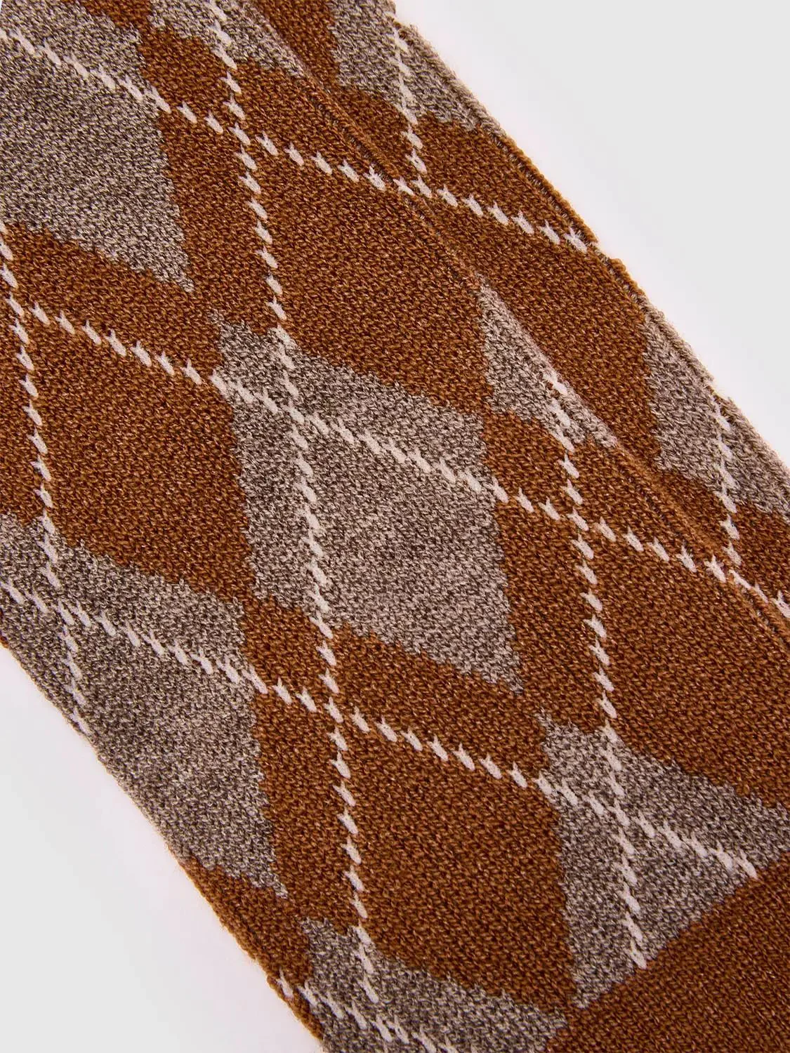 12867-argyle-check-pattern-fine-knit-synthetic-socks-12.webp Argyle Check Pattern Fine Knit Synthetic Socks