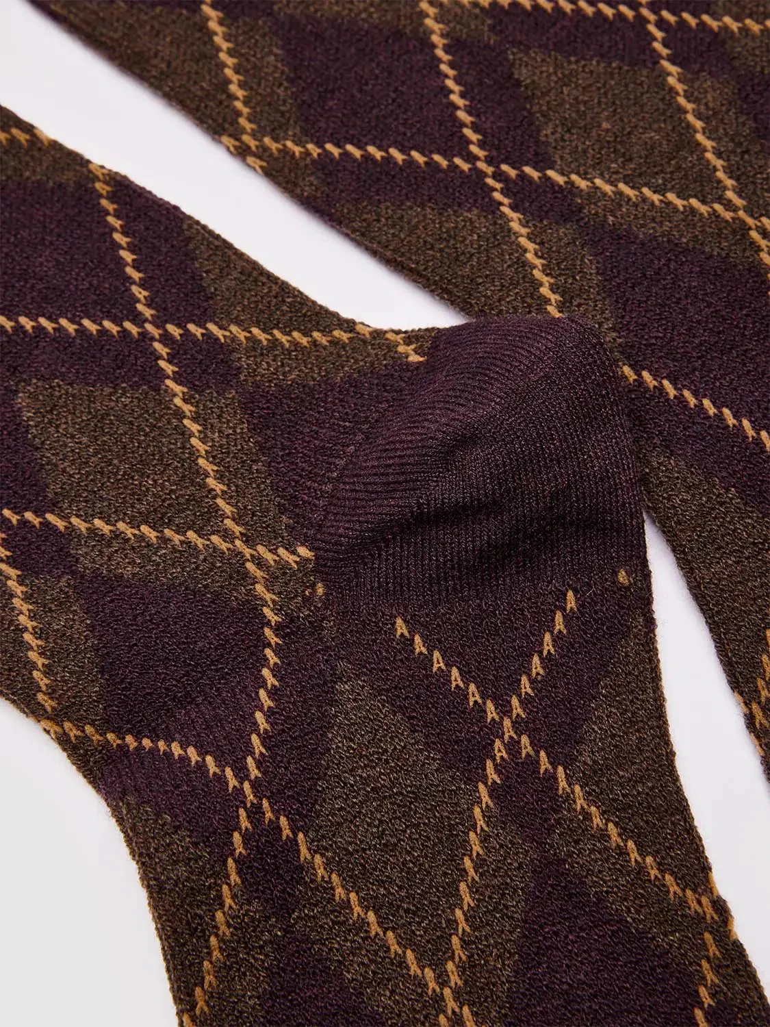 12867-argyle-check-pattern-fine-knit-synthetic-socks-16.webp Argyle Check Pattern Fine Knit Synthetic Socks