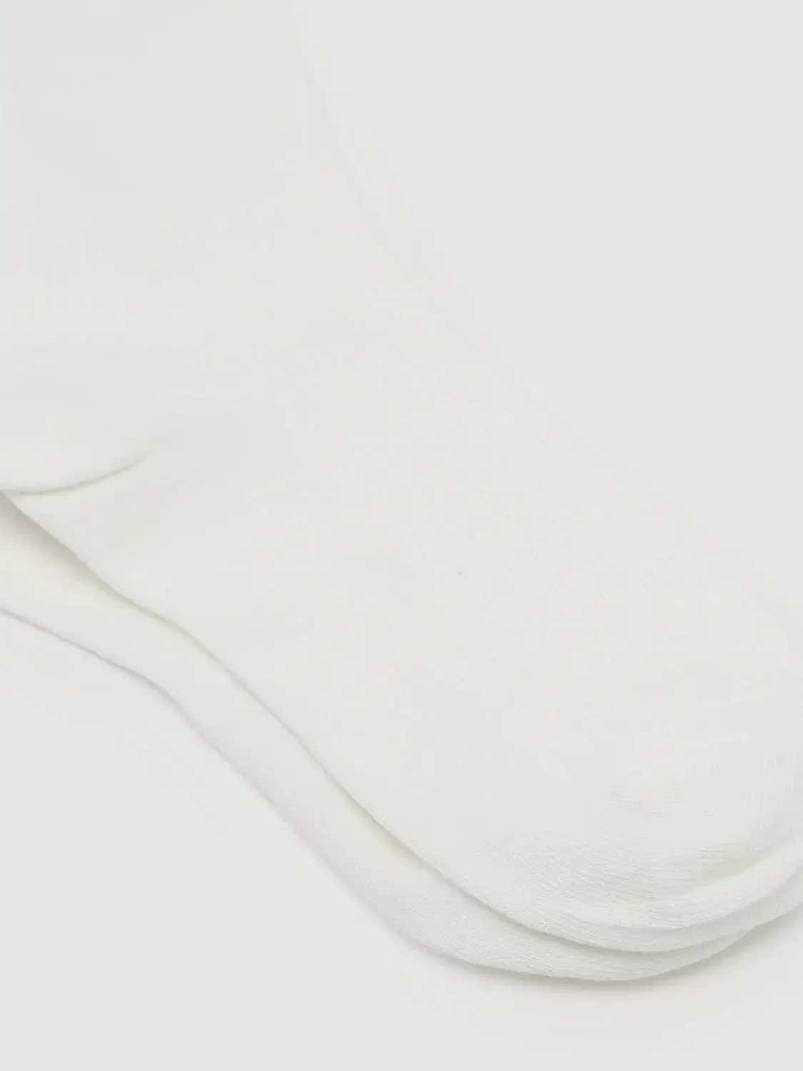 12882-embellished-bow-detail-ribbed-socks-6.webp Embellished Bow Detail Ribbed Socks