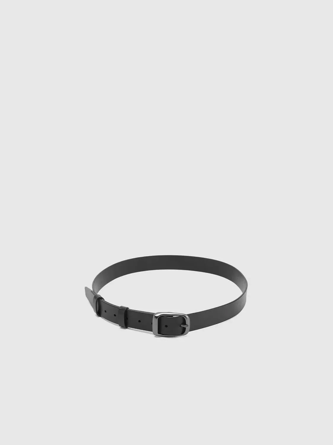 12902-square-buckle-matte-leather-belts-2.webp Square Buckle Matte Leather Belts