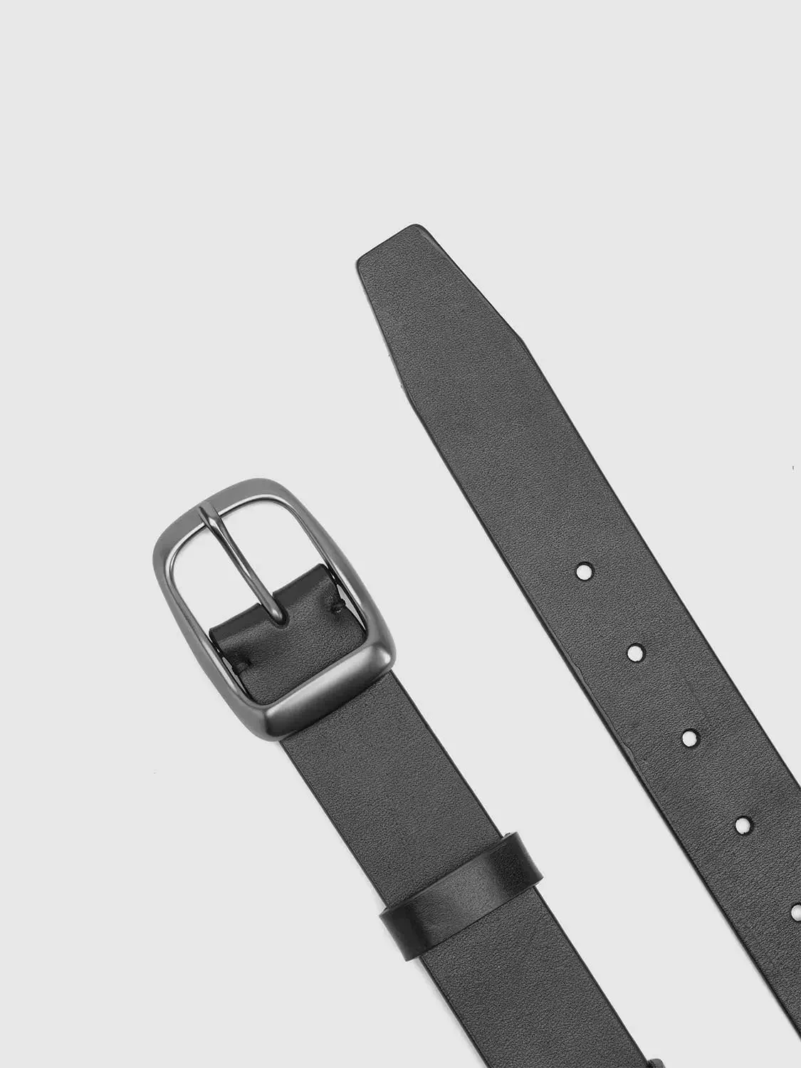 12902-square-buckle-matte-leather-belts-6.webp Square Buckle Matte Leather Belts