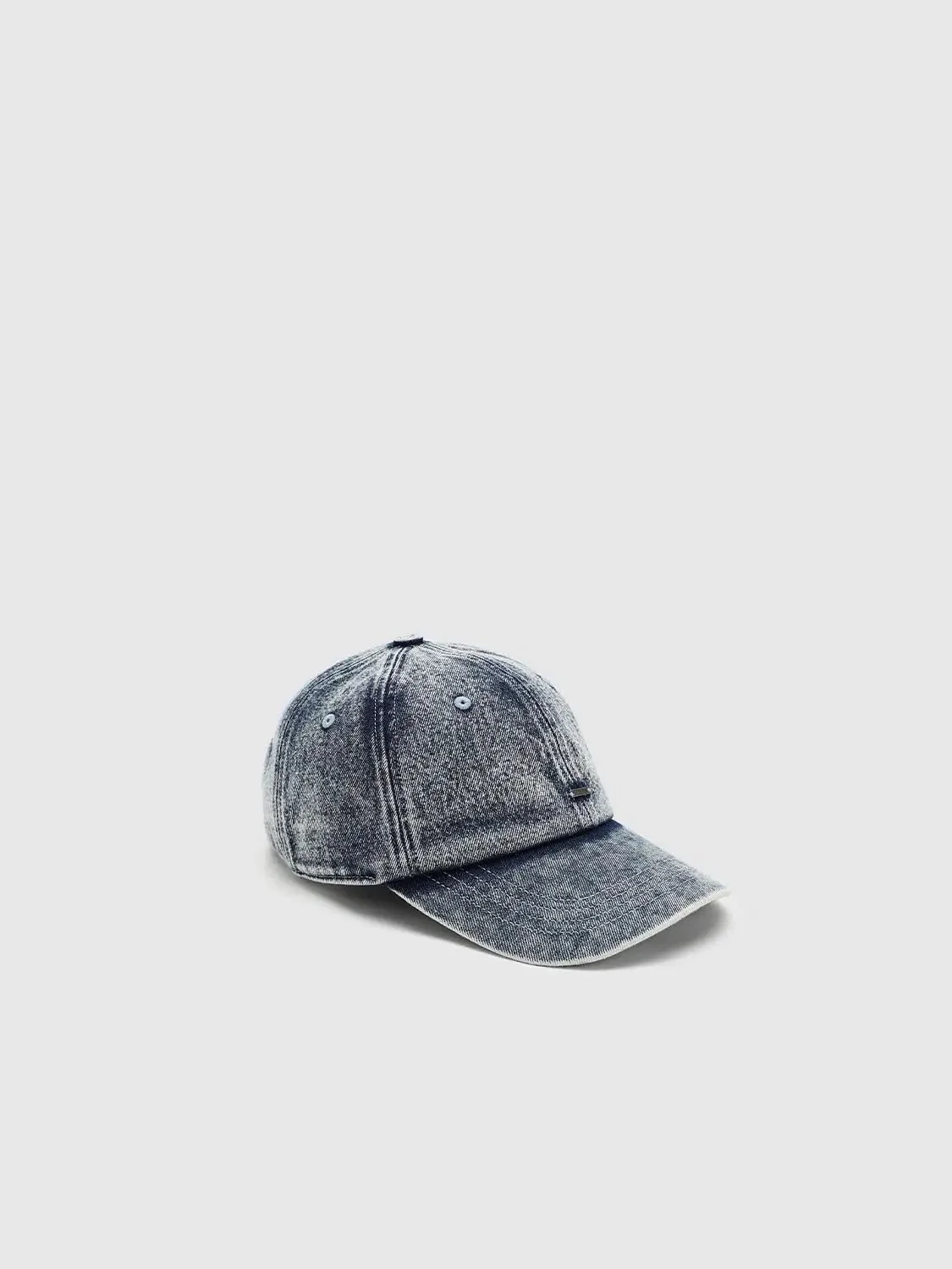 12909-denim-baseball-cap-7.webp Denim Baseball Cap