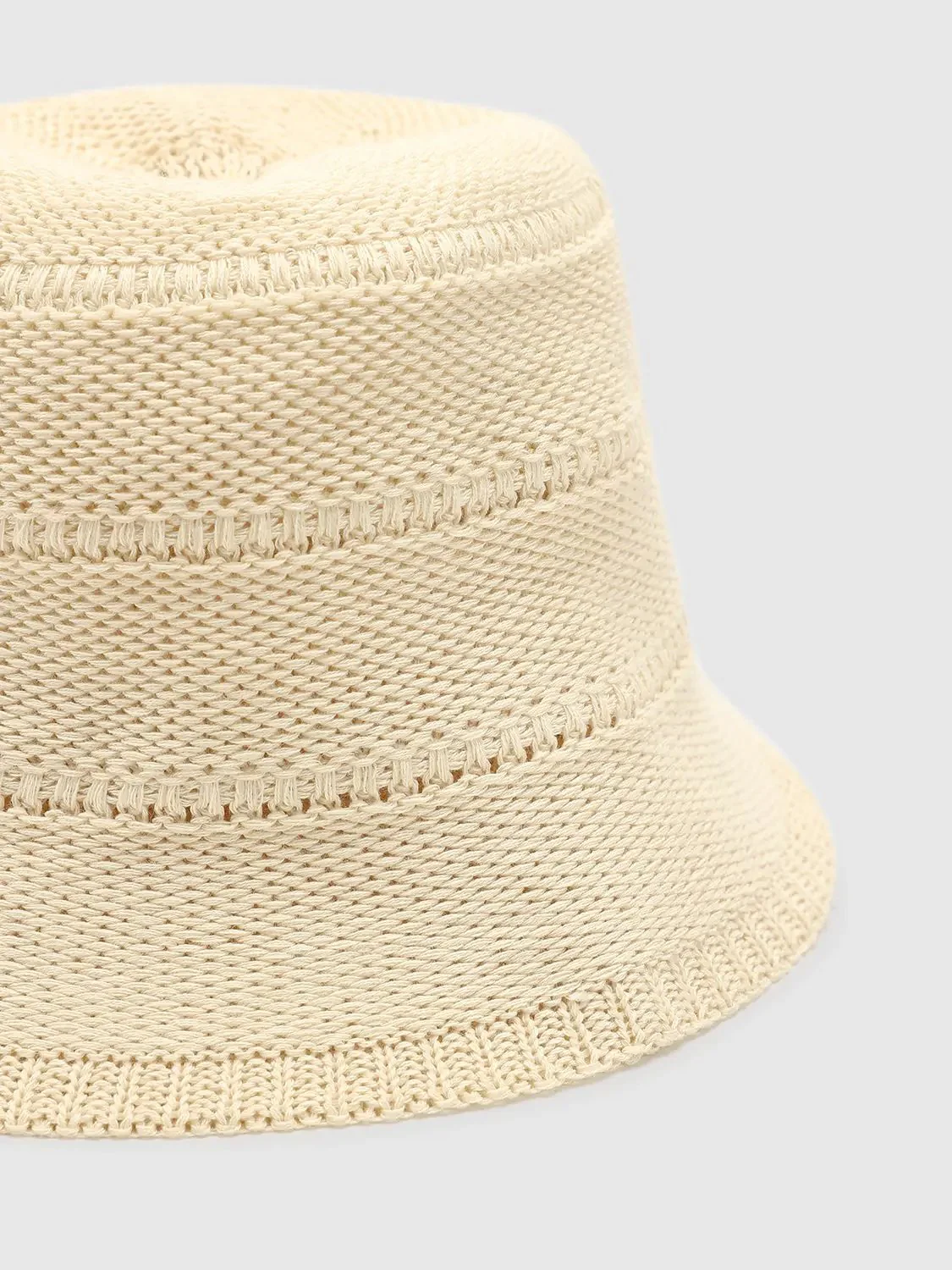 12912-straw-crochet-bucket-hats-4.webp Straw Crochet Bucket Hats