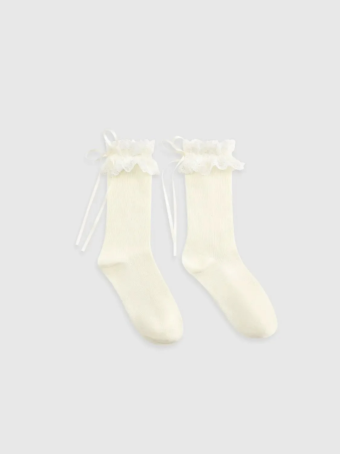 12916-soft-viscose-blend-laced-frill-ribbon-socks-13.webp Soft Viscose Blend Laced Frill Ribbon Socks