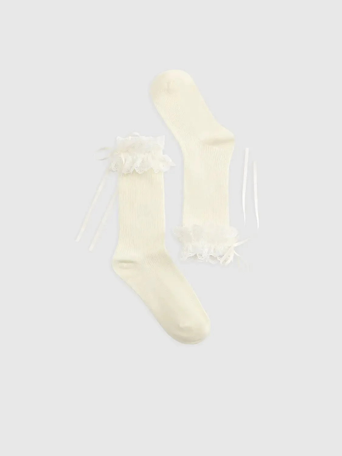 12916-soft-viscose-blend-laced-frill-ribbon-socks-2.webp Soft Viscose Blend Laced Frill Ribbon Socks