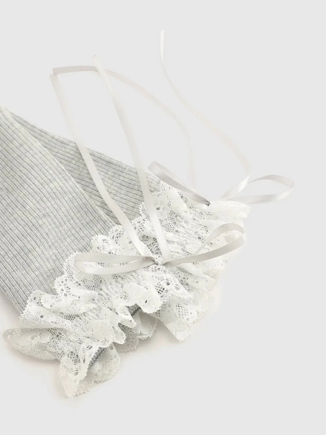 12916-soft-viscose-blend-laced-frill-ribbon-socks-9.webp Soft Viscose Blend Laced Frill Ribbon Socks