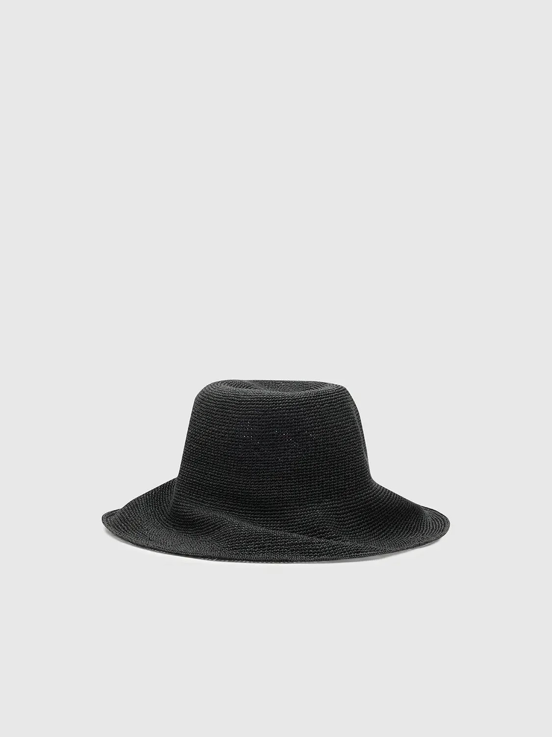 12926-wide-brim-crochet-bucket-hats-2.webp Wide Brim Crochet Bucket Hats