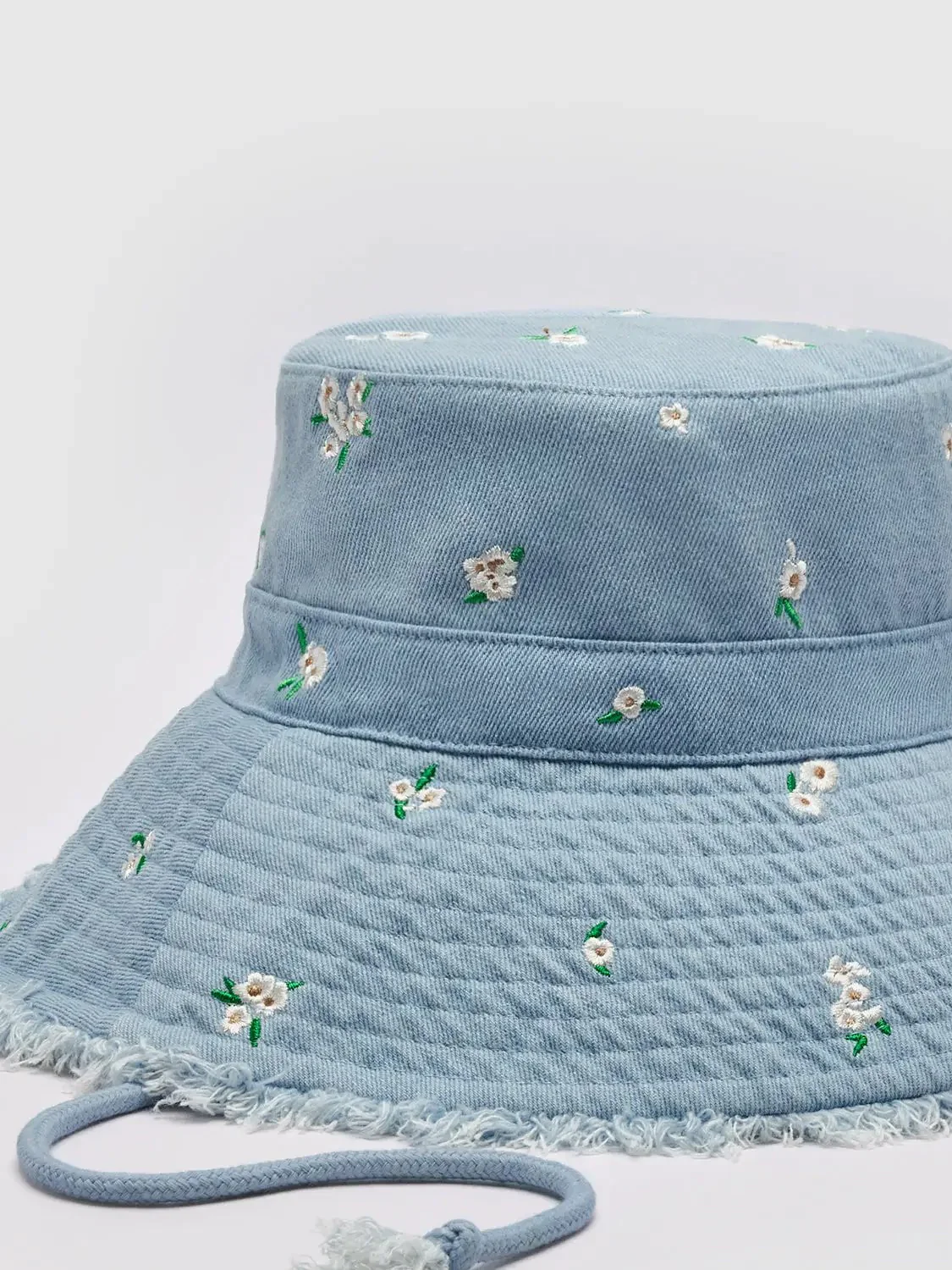 12929-floral-embroidered-raw-hem-denim-bucket-hats-4.webp Floral Embroidered Raw Hem Denim Bucket Hats