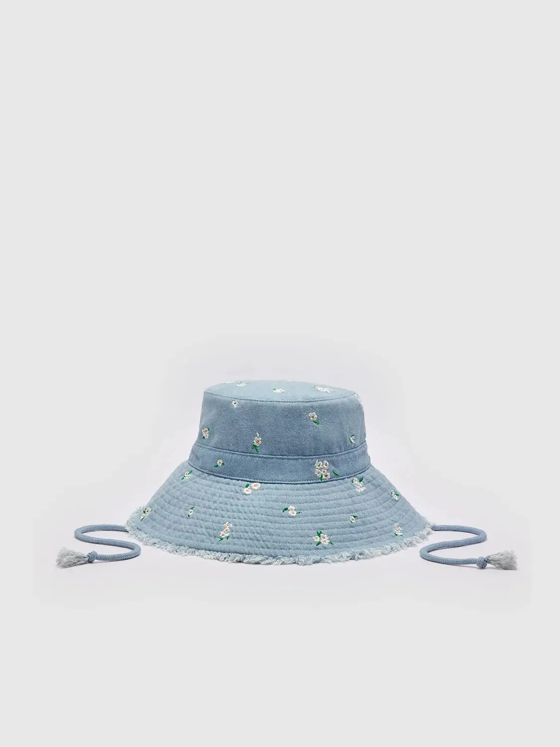 12929-floral-embroidered-raw-hem-denim-bucket-hats-7.webp Floral Embroidered Raw Hem Denim Bucket Hats