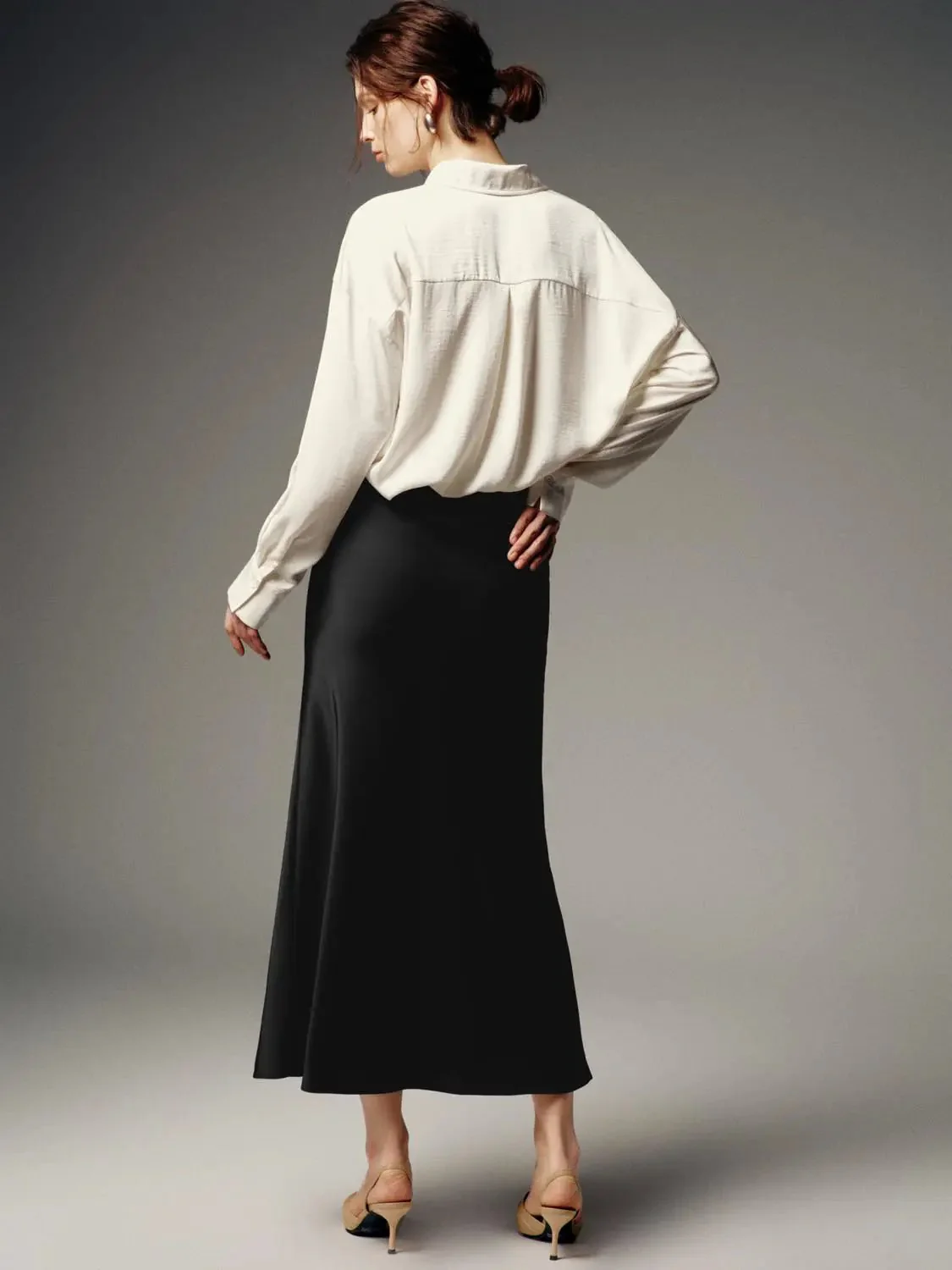 1300-fishtail-satin-finish-modern-elegant-midi-skirt-14.webp Fishtail Satin Finish Modern Elegant Midi Skirt