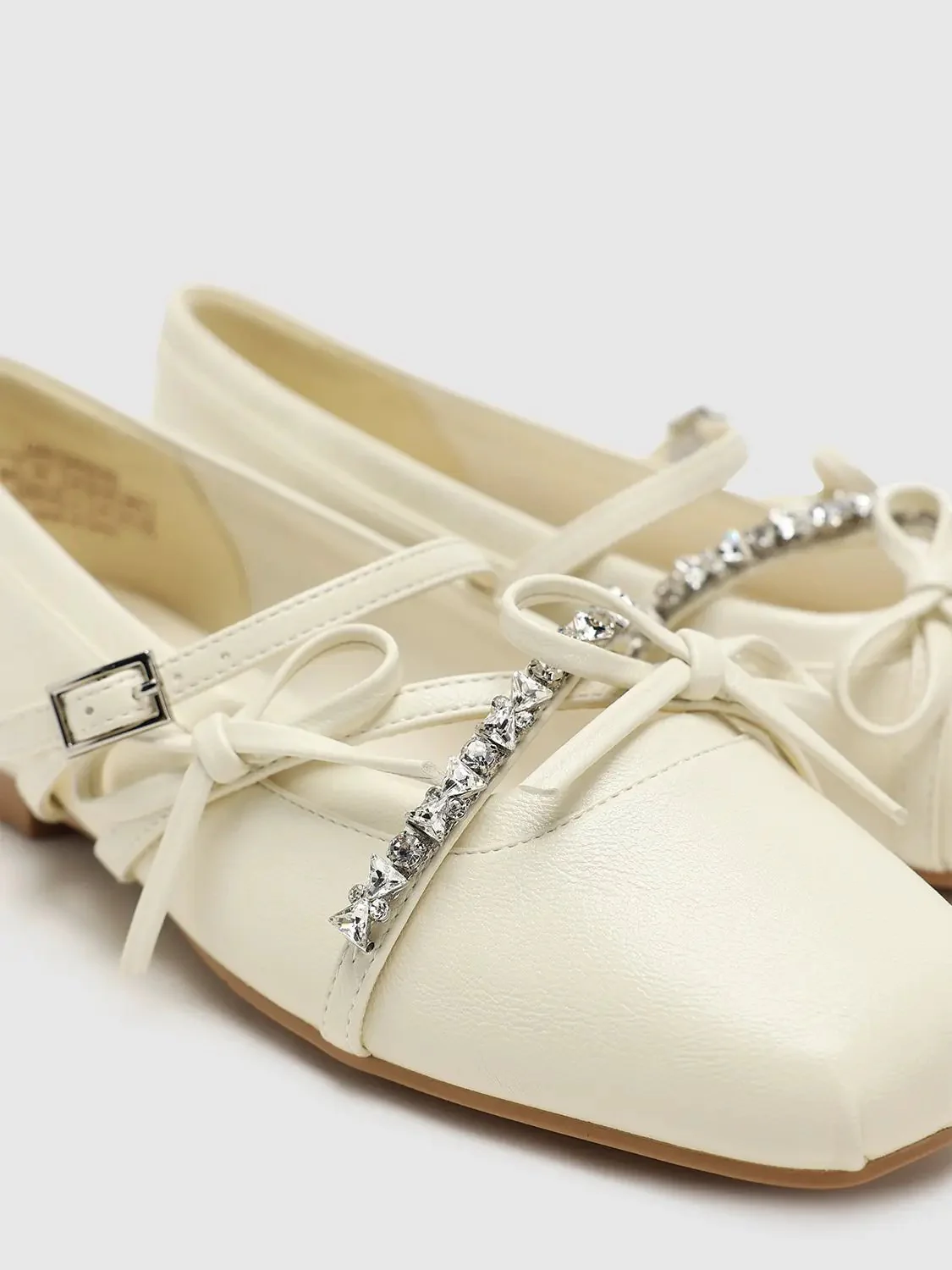 Rhinestone Bow Embellished Faux Leather Pumps