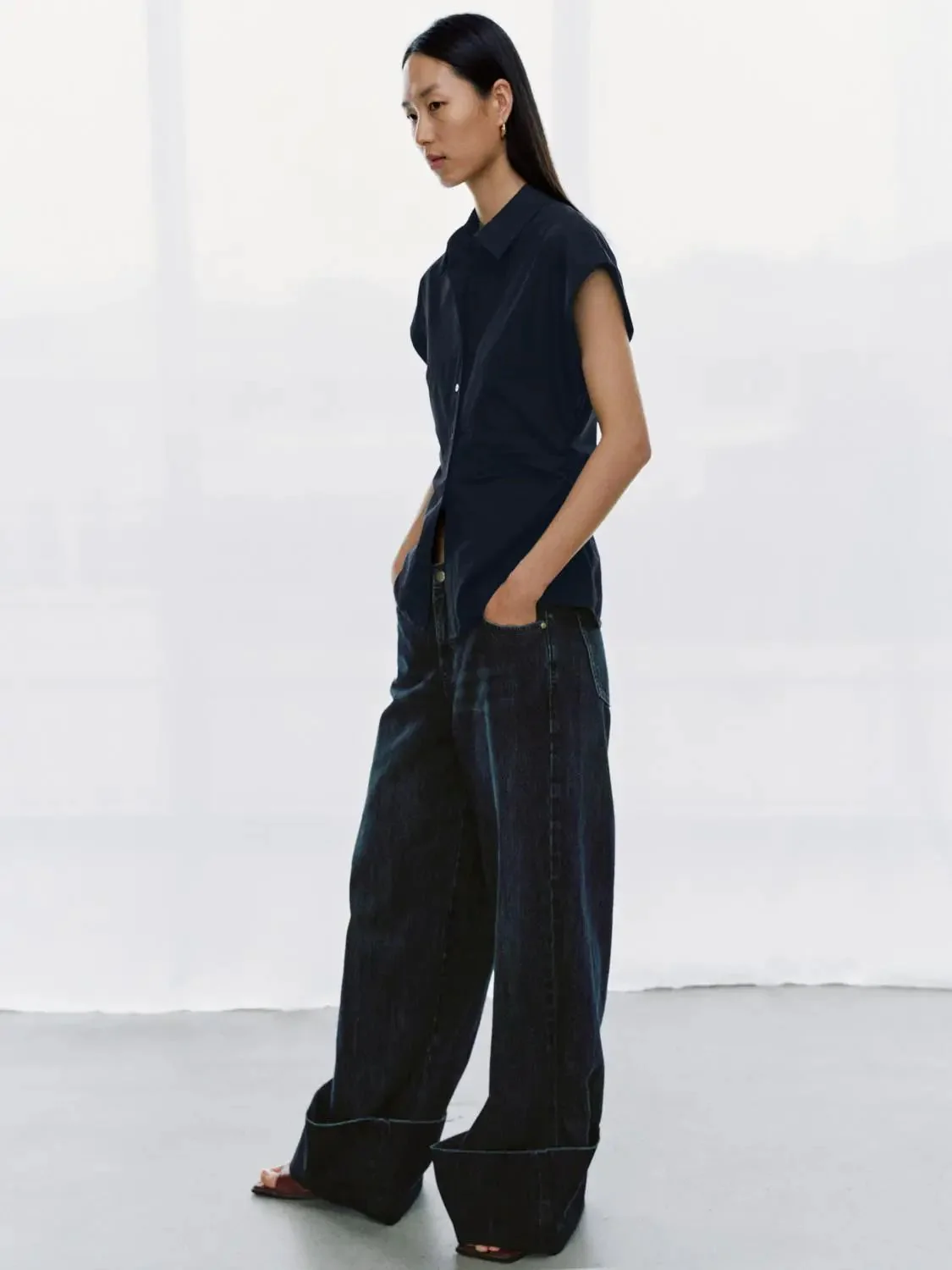 Nipped Waist Cap Short Sleeve Shirts