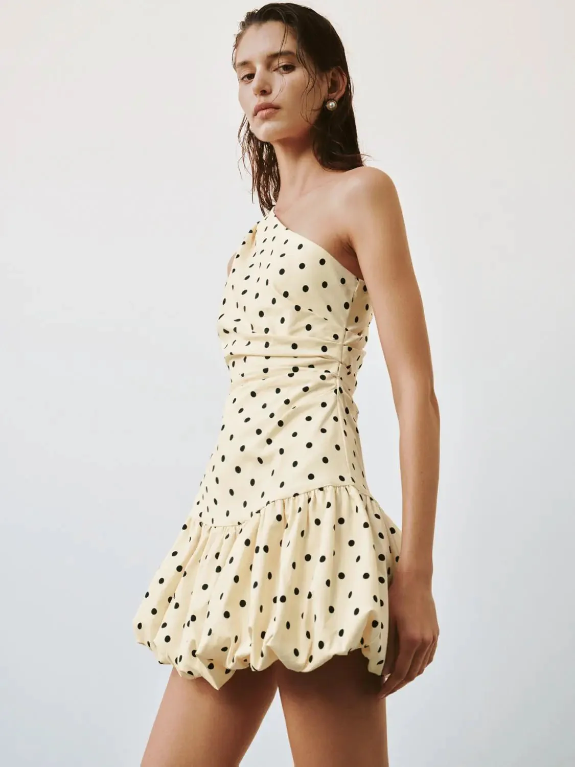 133-polka-dot-one-shoulder-a-line-mini-dress-5.webp Polka Dot One Shoulder A Line Mini Dress