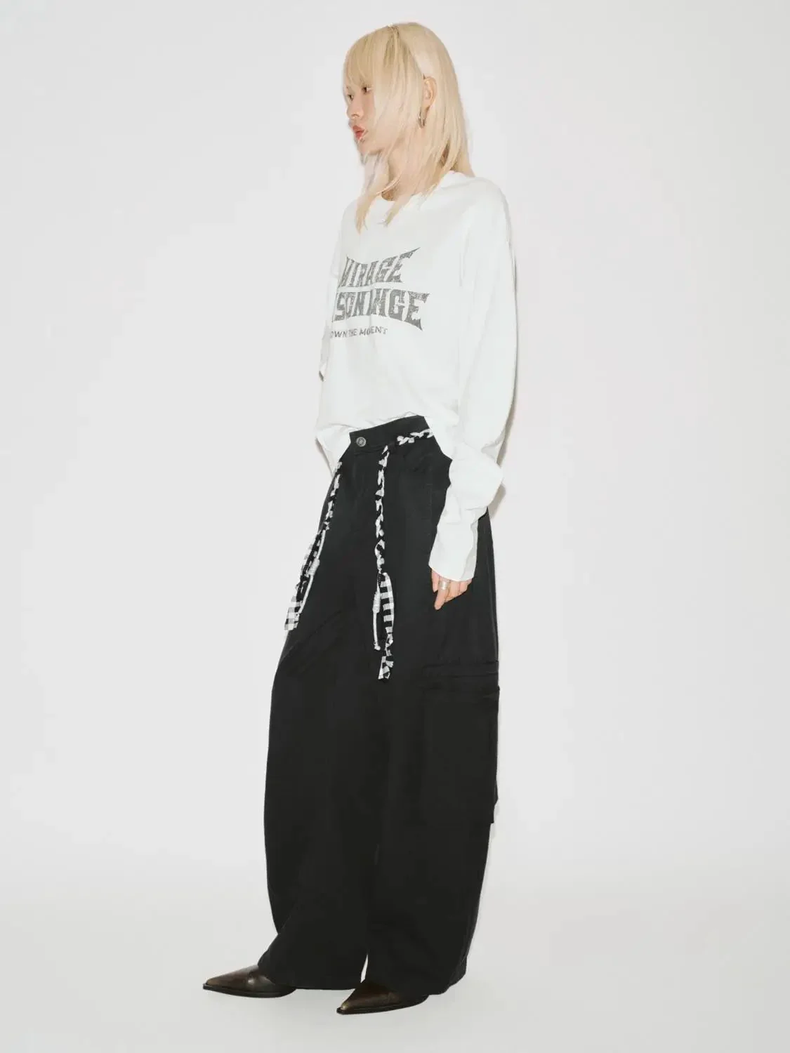 13326-cotton-printed-graphic-long-sleeve-t-shirt-5.webp Cotton Printed Graphic Long Sleeve T Shirt