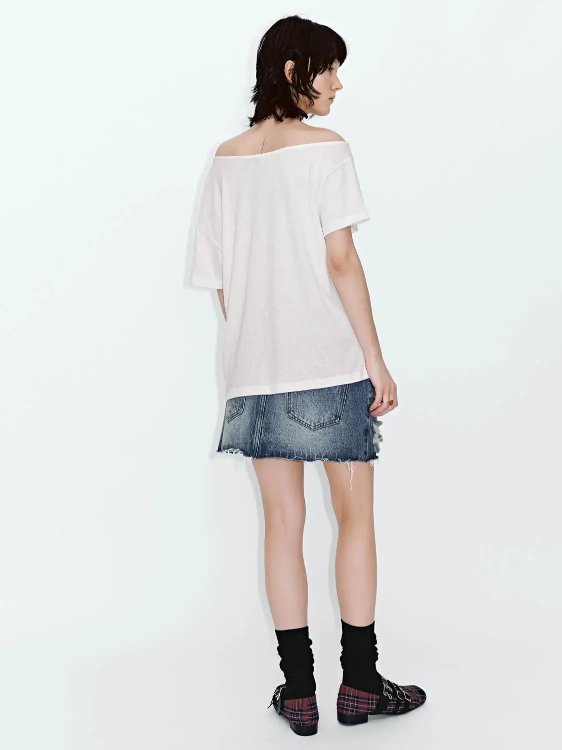 13371-cotton-blend-one-shoulder-contrast-printed-t-shirt-6.webp Cotton Blend One Shoulder Contrast Printed T Shirt