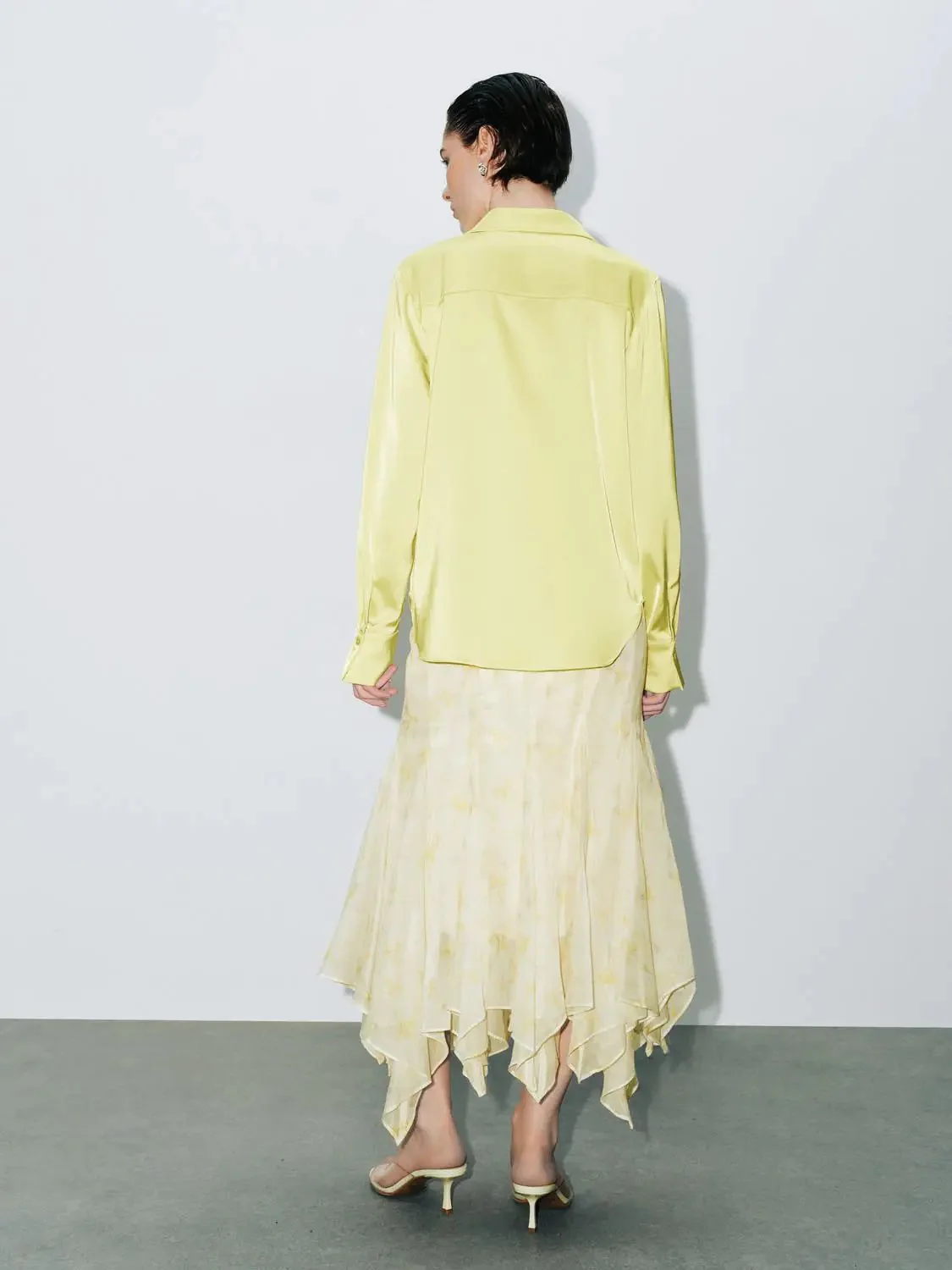 13377-silky-finish-relaxed-stretch-long-sleeve-shirt-22.webp Silky Finish Relaxed Stretch Long Sleeve Shirt